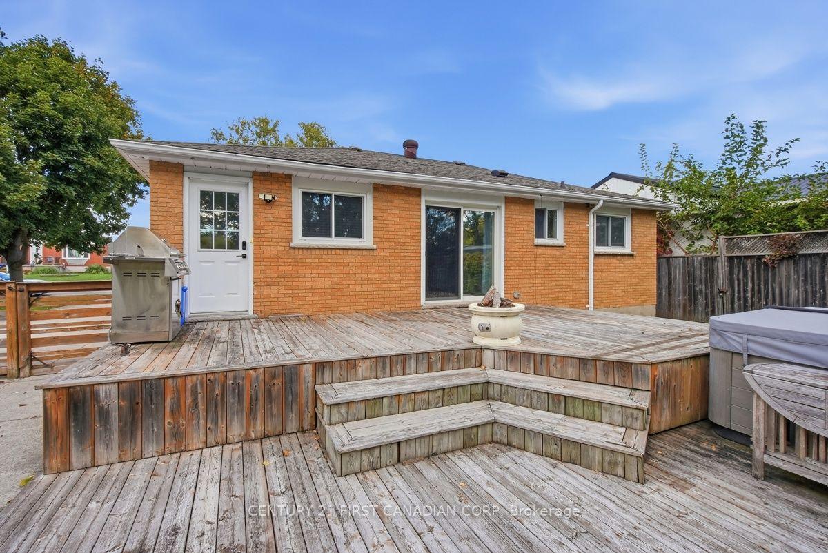 Photo 28 of 39 Dale Drive, Thames Centre, Dorchester — HOMEH