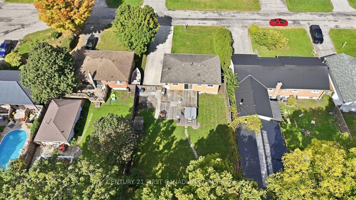 Photo 47 of 39 Dale Drive, Thames Centre, Dorchester — HOMEH