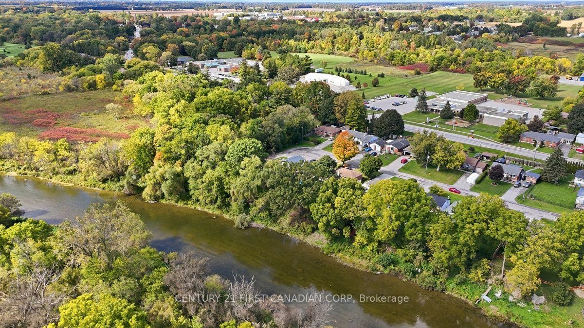 Photo 48 of 39 Dale Drive, Thames Centre, Dorchester — HOMEH