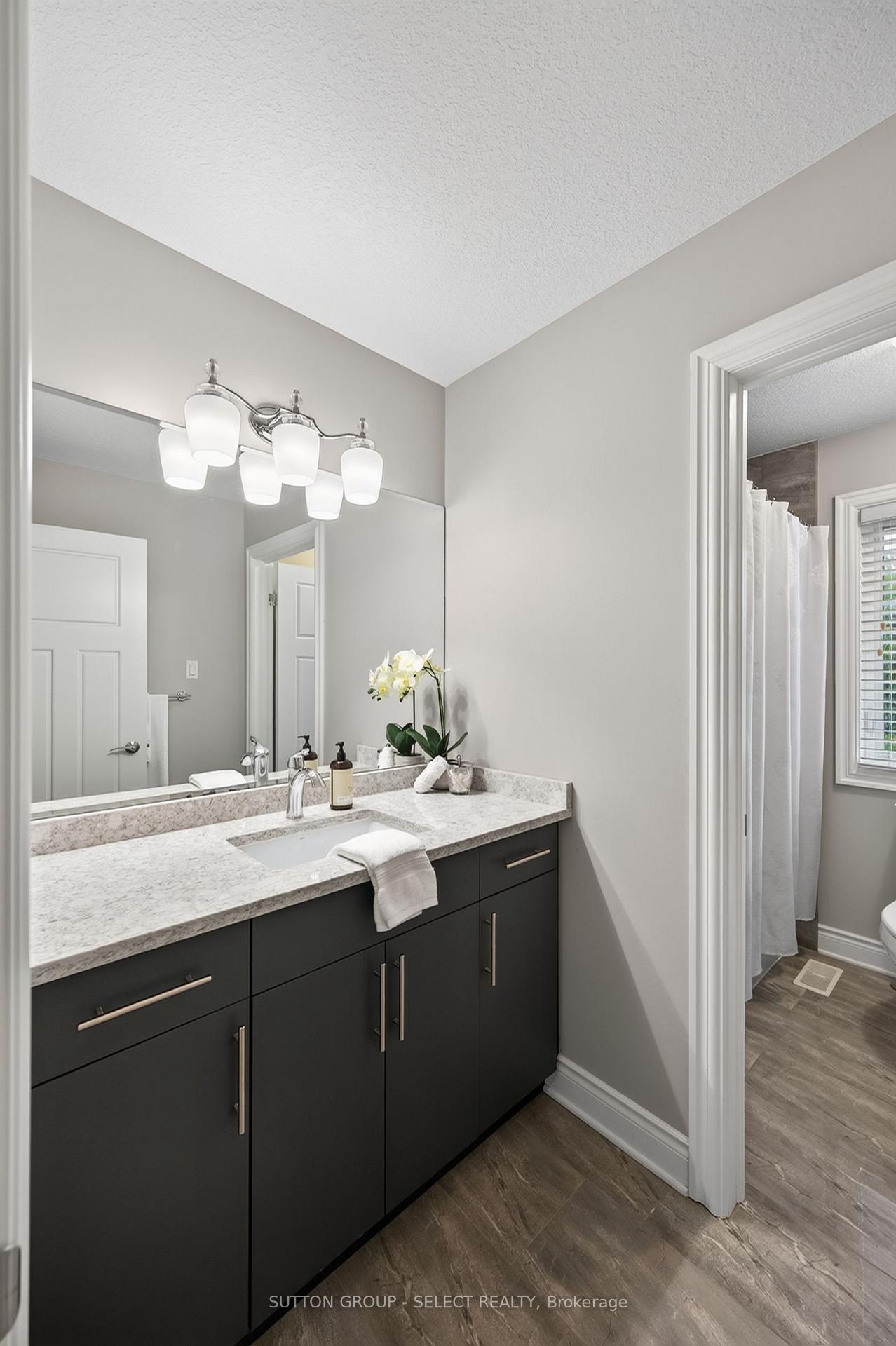 Photo 32 of 881 Foxcreek Road, London, North S — HOMEH
