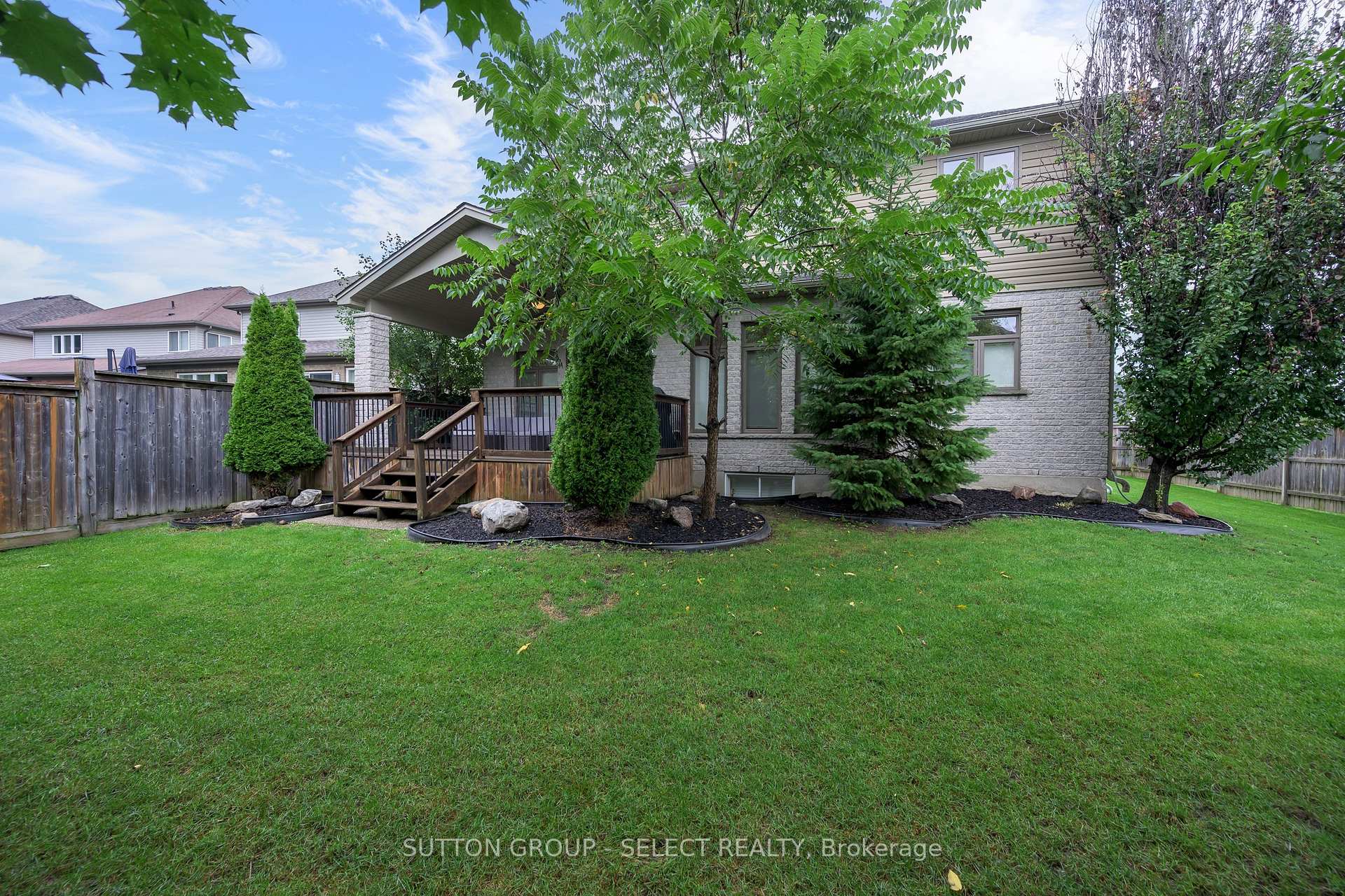 Photo 44 of 881 Foxcreek Road, London, North S — HOMEH