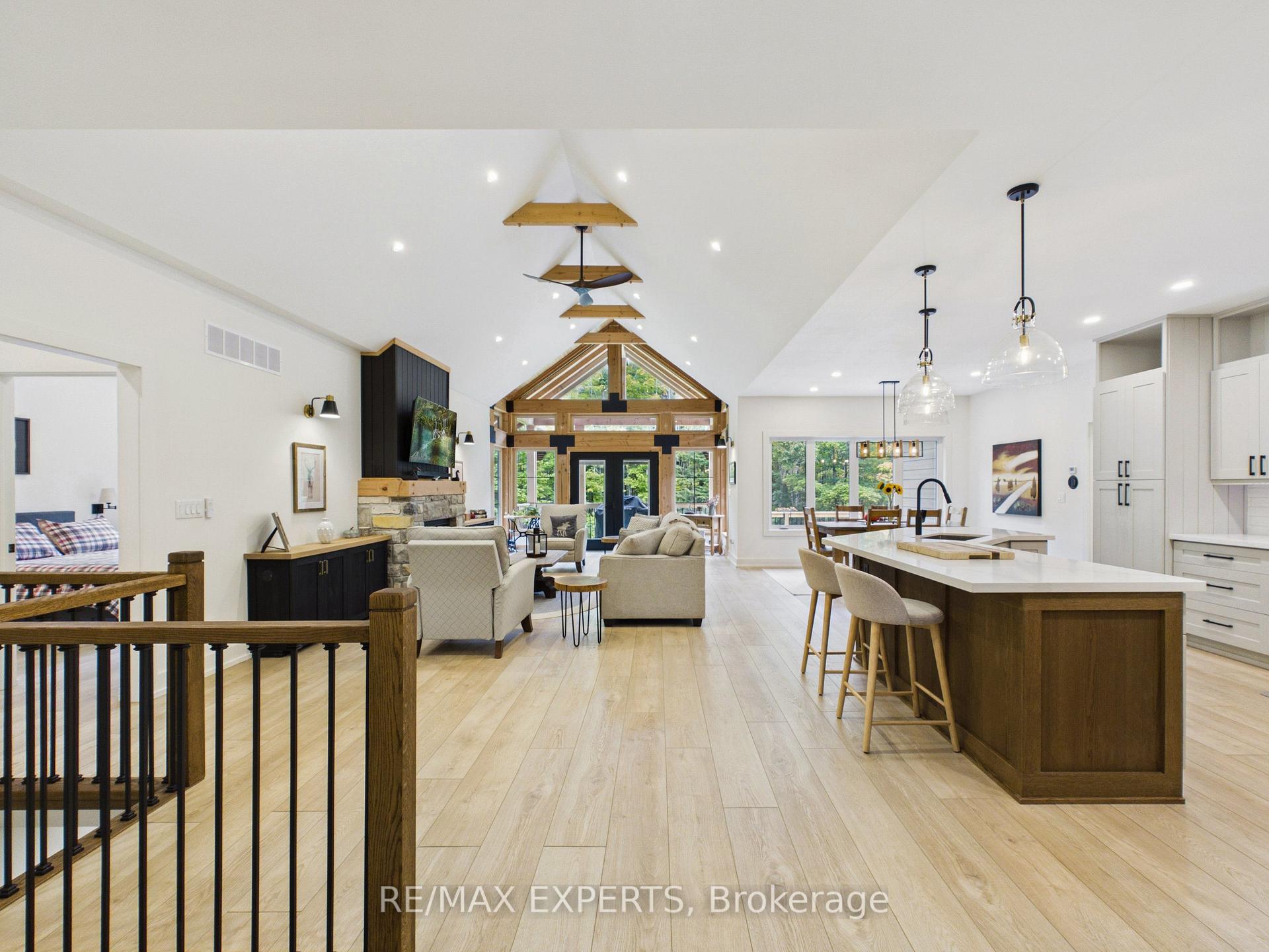 Photo 6 of 1072 Xavier Street, Gravenhurst, Morrison — HOMEH