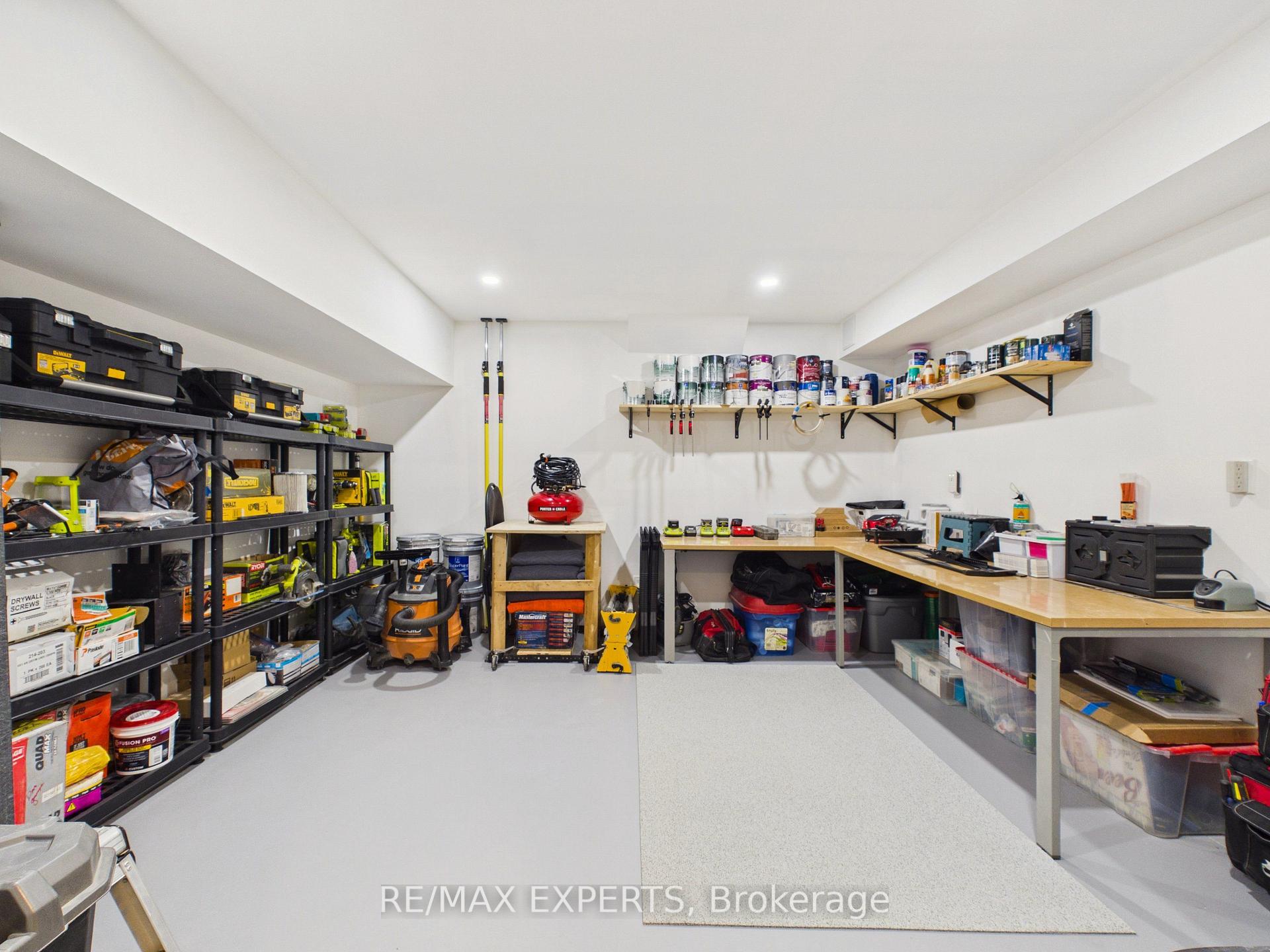 Photo 33 of 1072 Xavier Street, Gravenhurst, Morrison — HOMEH