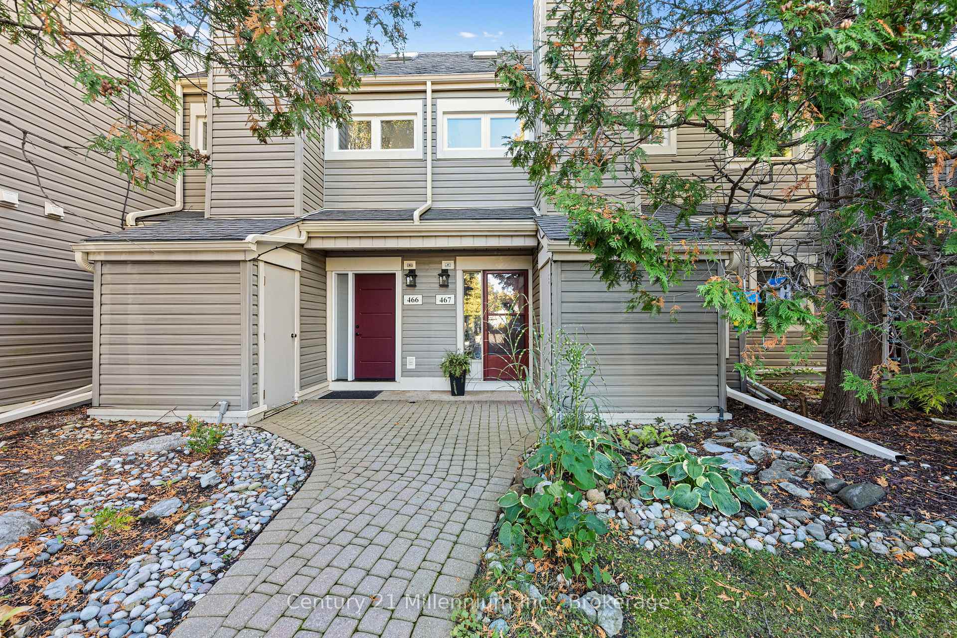 Photo of Unit 7, 467 Oxbow Crescent