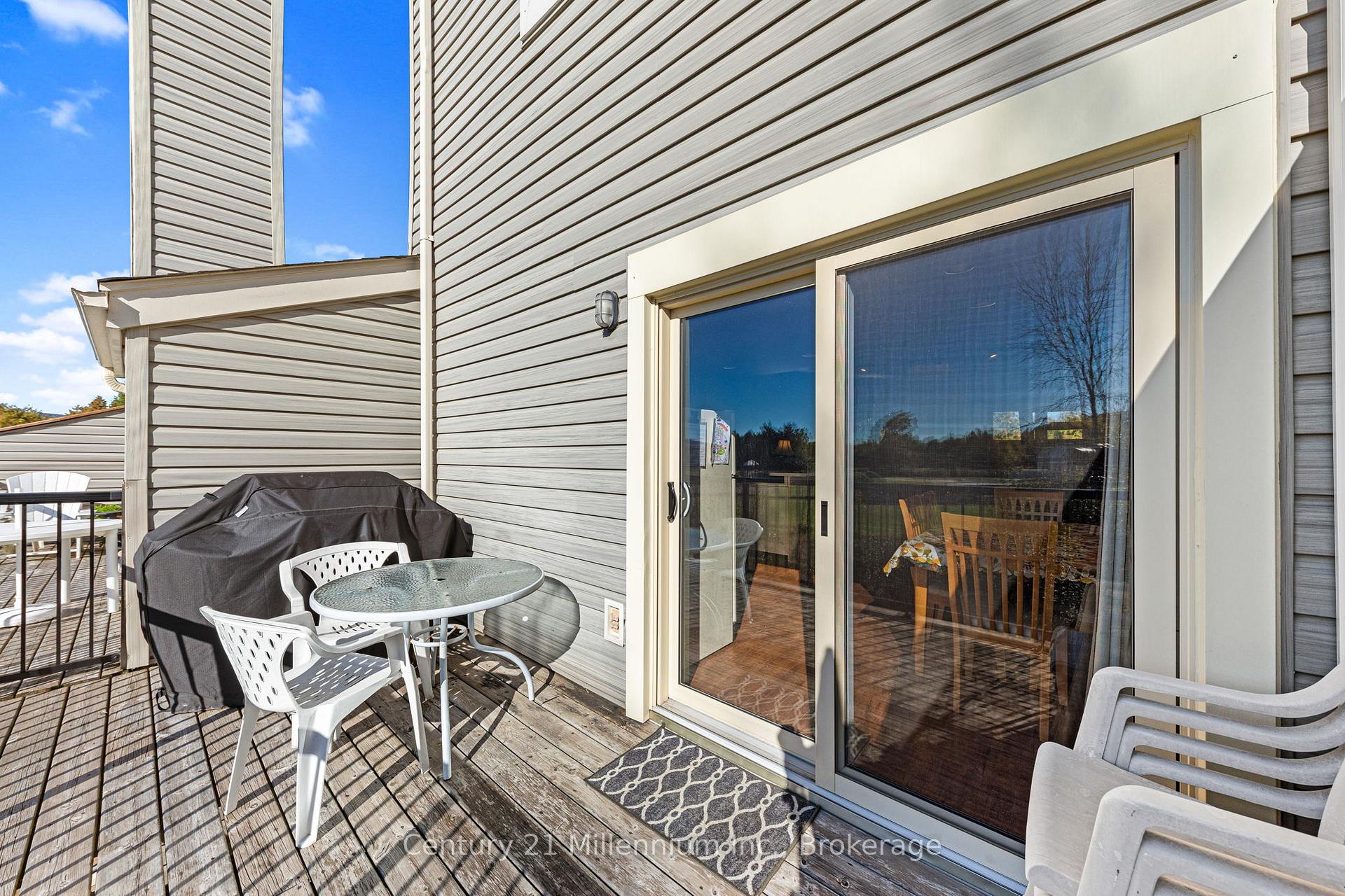 Photo 15 of Unit 7, 467 Oxbow Crescent, Collingwood — HOMEH