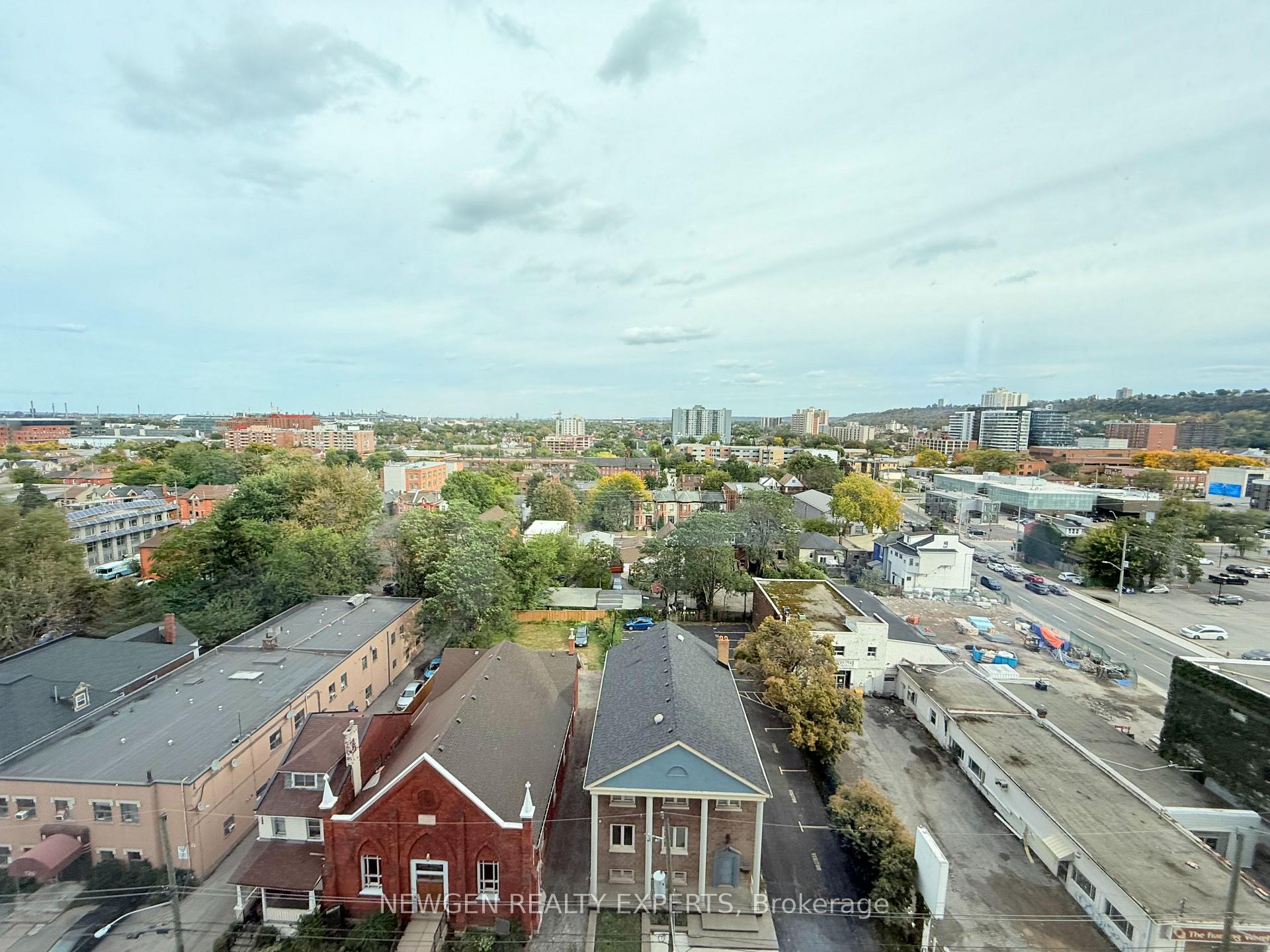 Photo 7 of Unit 1013, 101 John Street N, Hamilton, Beasley — HOMEH