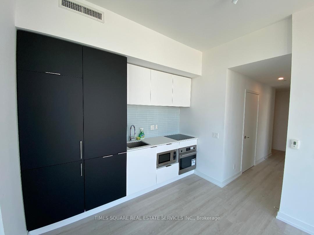 Photo 8 of Unit 2603, 33 Helendale Avenue, Toronto, Yonge-Eglinton — HOMEH