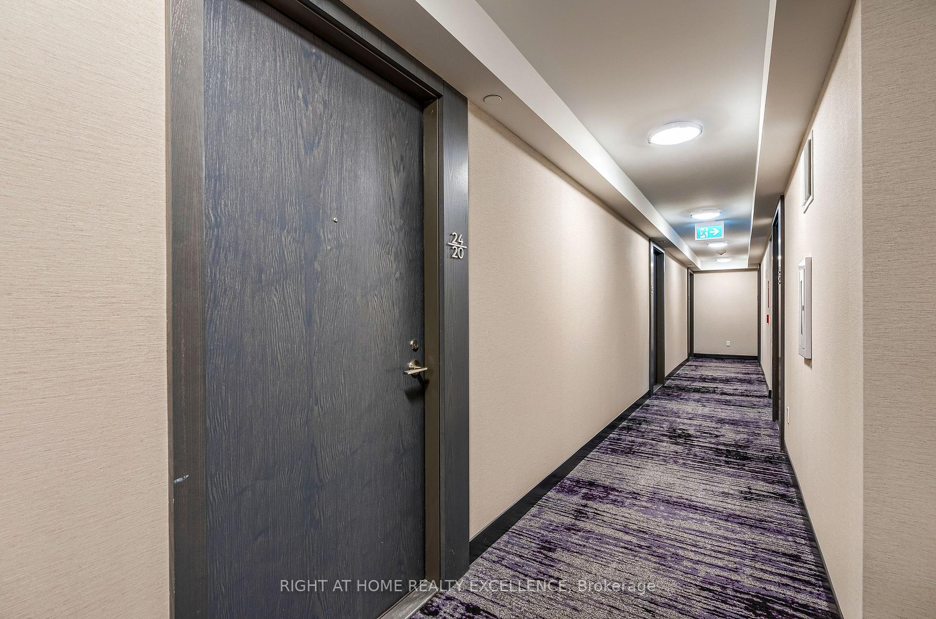 Photo 4 of Unit 2420, 9 Mabelle Avenue, Etobicoke, Islington-City Centre West — HOMEH