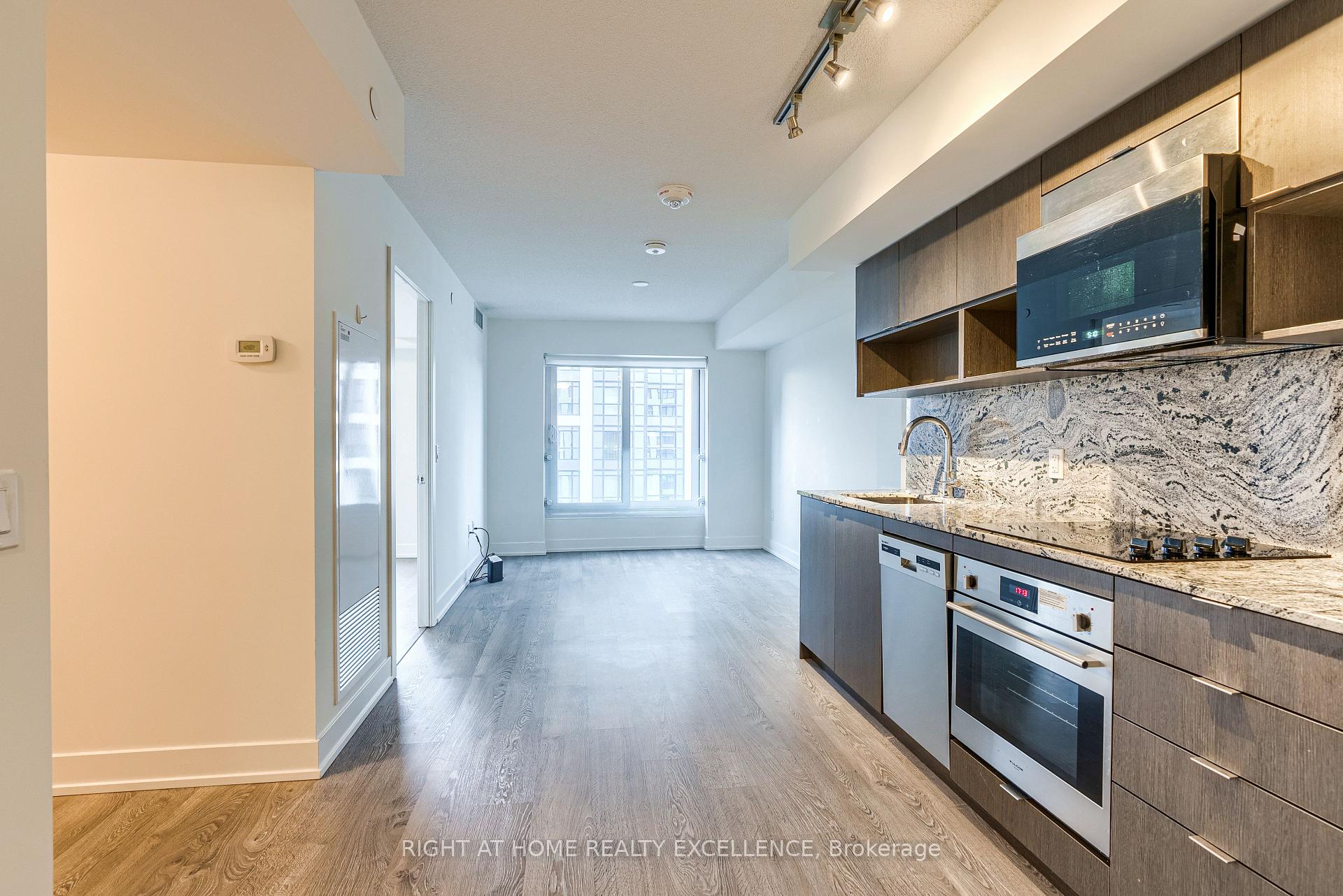 Photo 9 of Unit 2420, 9 Mabelle Avenue, Etobicoke, Islington-City Centre West — HOMEH