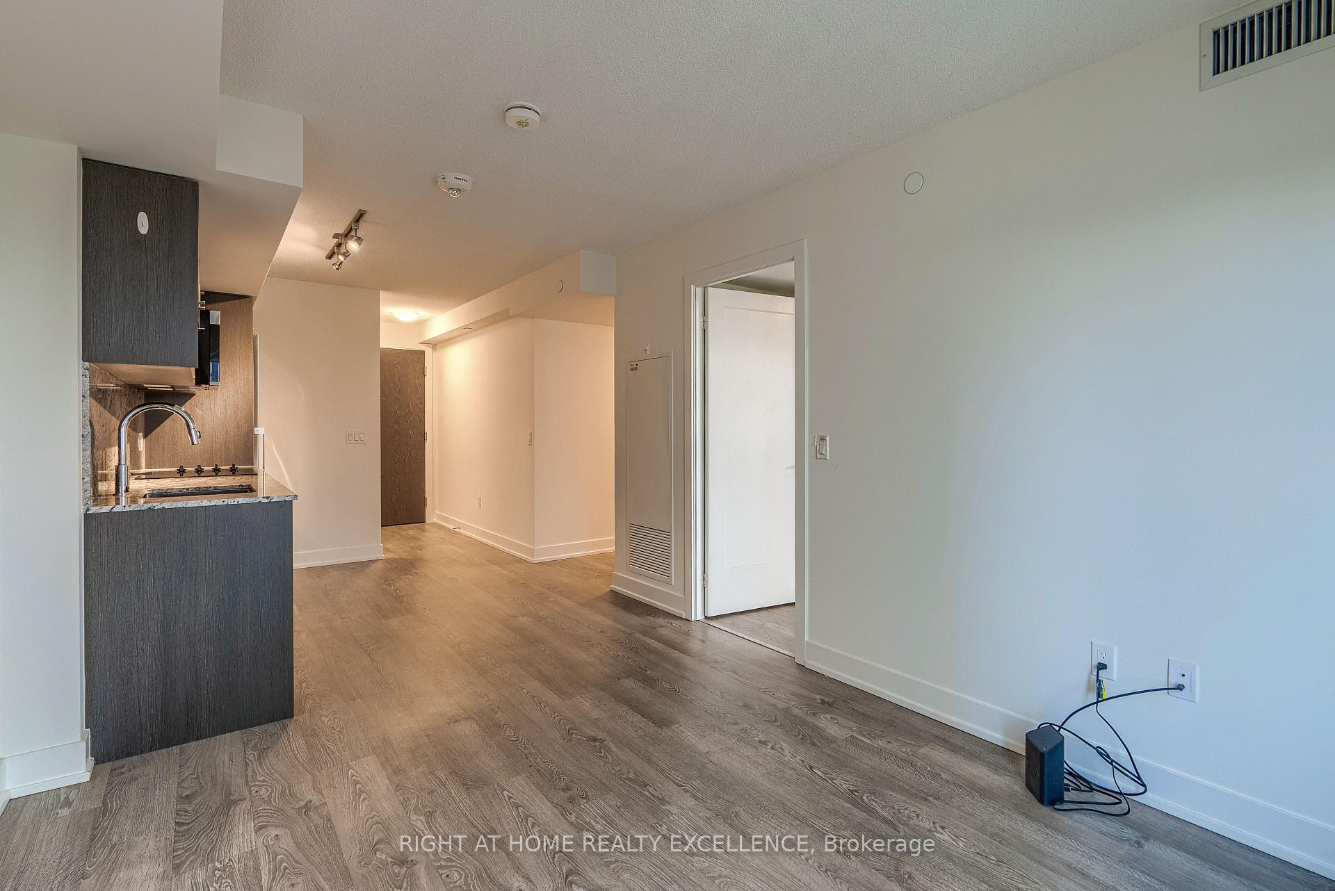 Photo 19 of Unit 2420, 9 Mabelle Avenue, Etobicoke, Islington-City Centre West — HOMEH