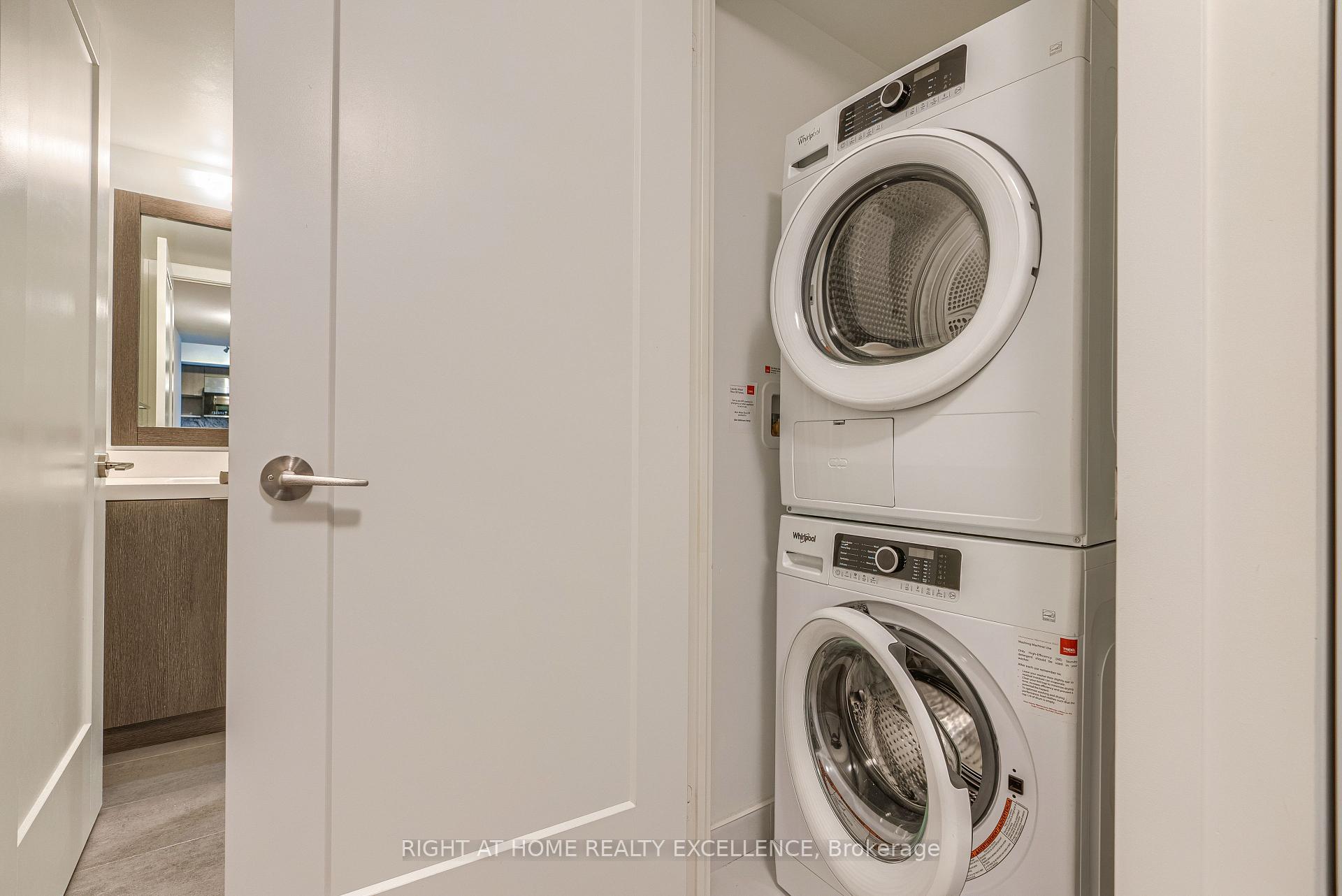 Photo 26 of Unit 2420, 9 Mabelle Avenue, Etobicoke, Islington-City Centre West — HOMEH