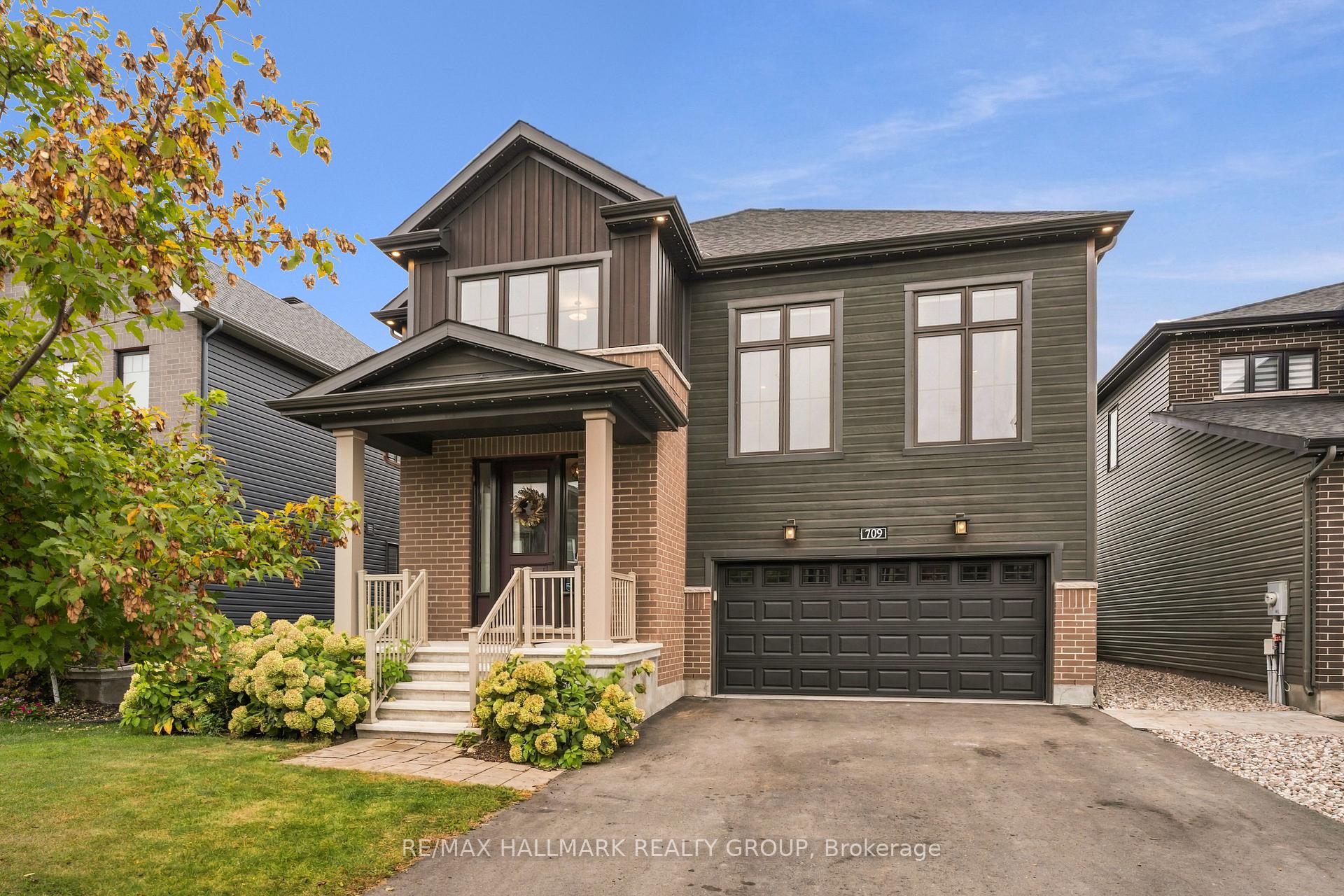 Photo of 709 Coast Circle