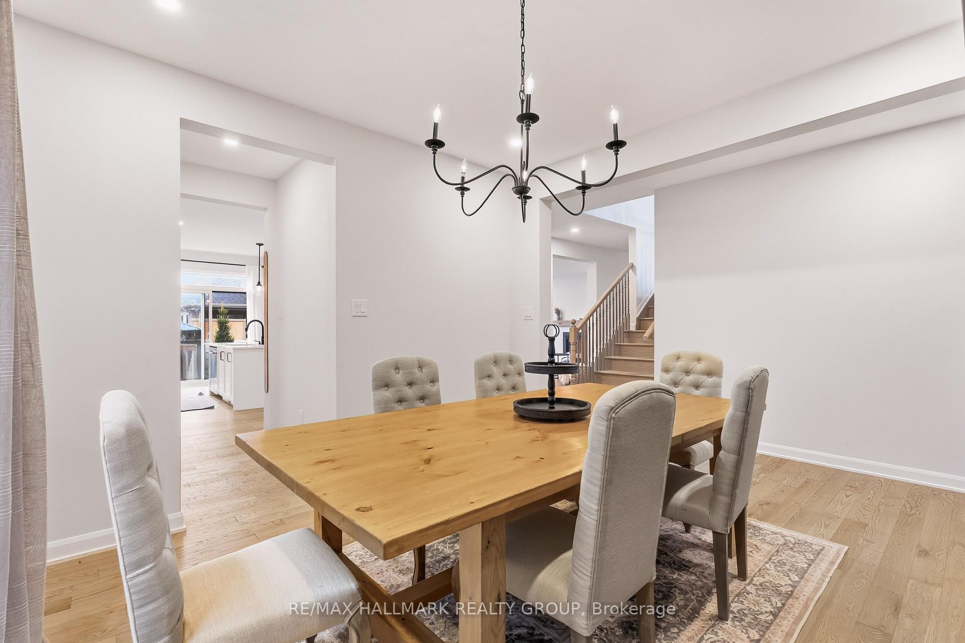 Photo 15 of 709 Coast Circle, Ottawa, Mahogany Community — HOMEH