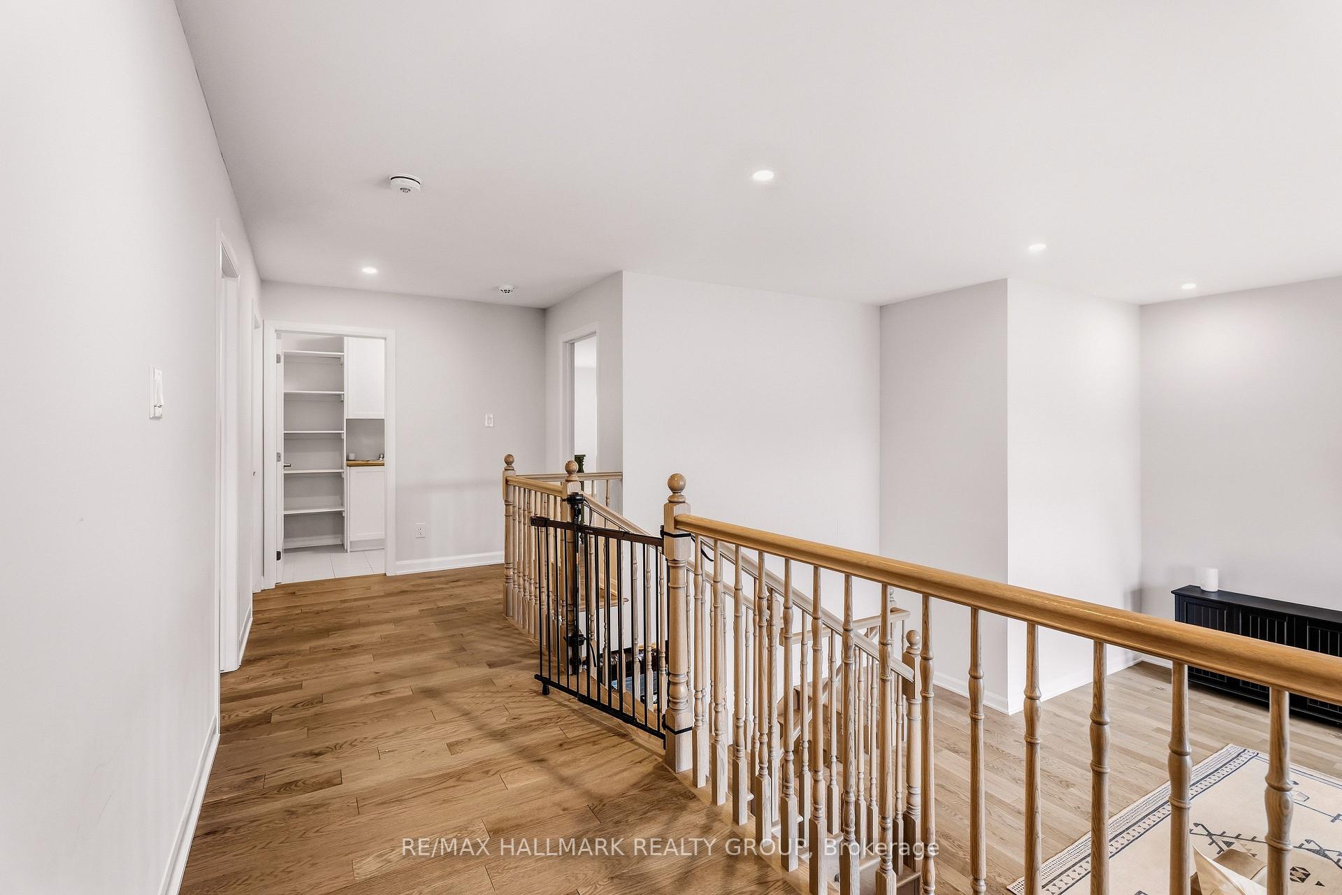 Photo 28 of 709 Coast Circle, Ottawa, Mahogany Community — HOMEH