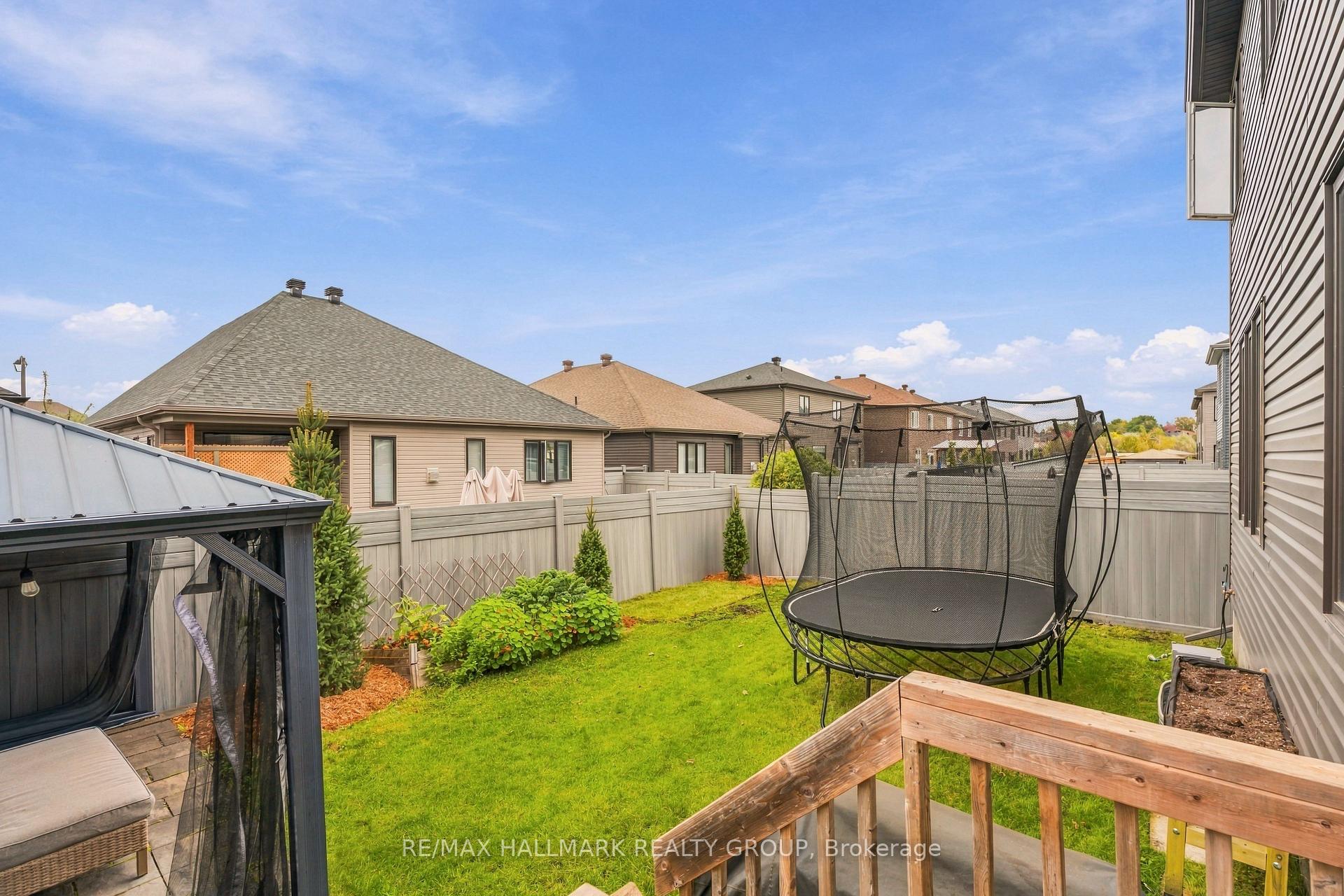 Photo 48 of 709 Coast Circle, Ottawa, Mahogany Community — HOMEH