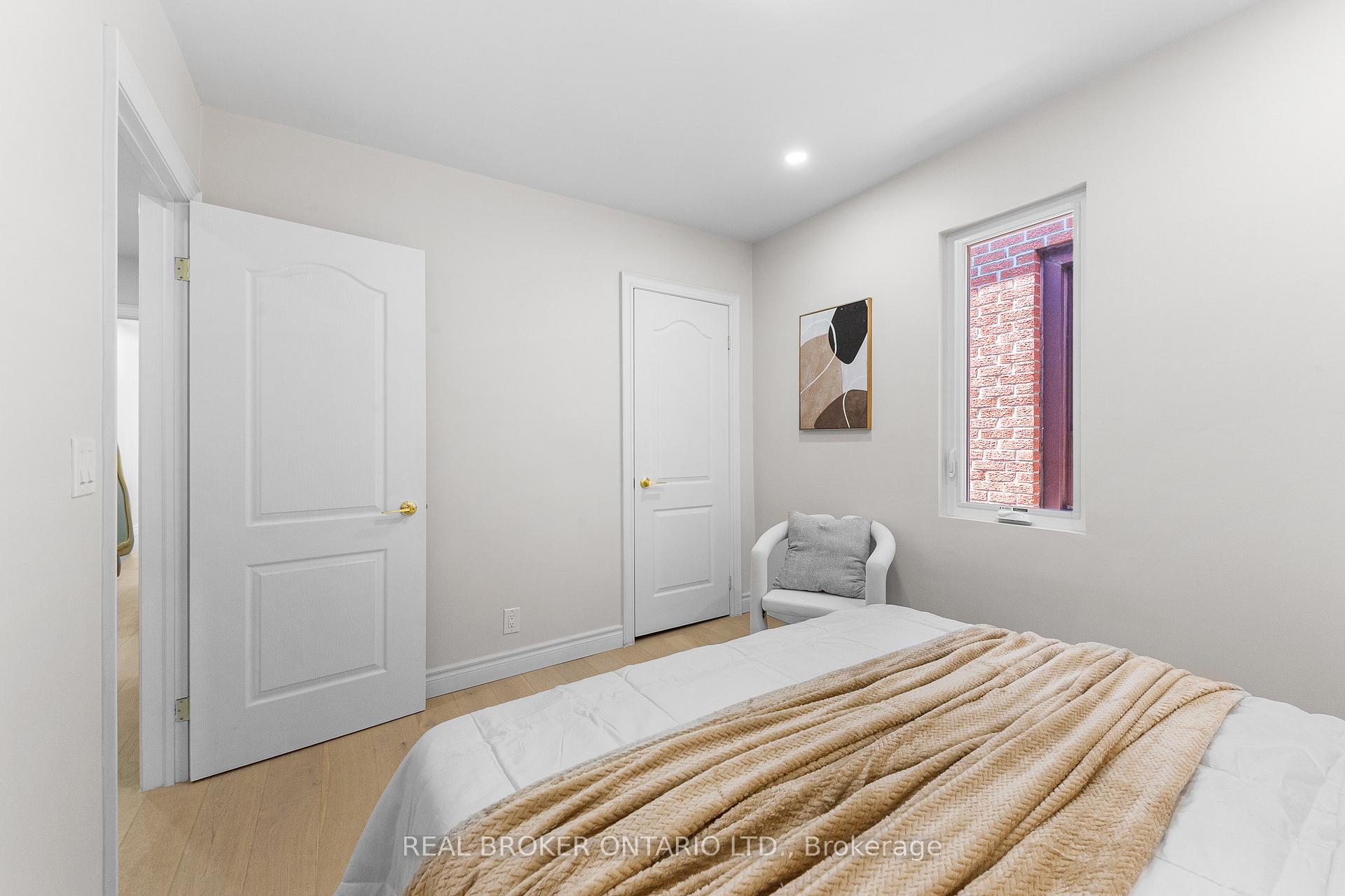 Photo 26 of 806 Gladstone Avenue, Toronto, Dovercourt-Wallace Emerson-Junction — HOMEH