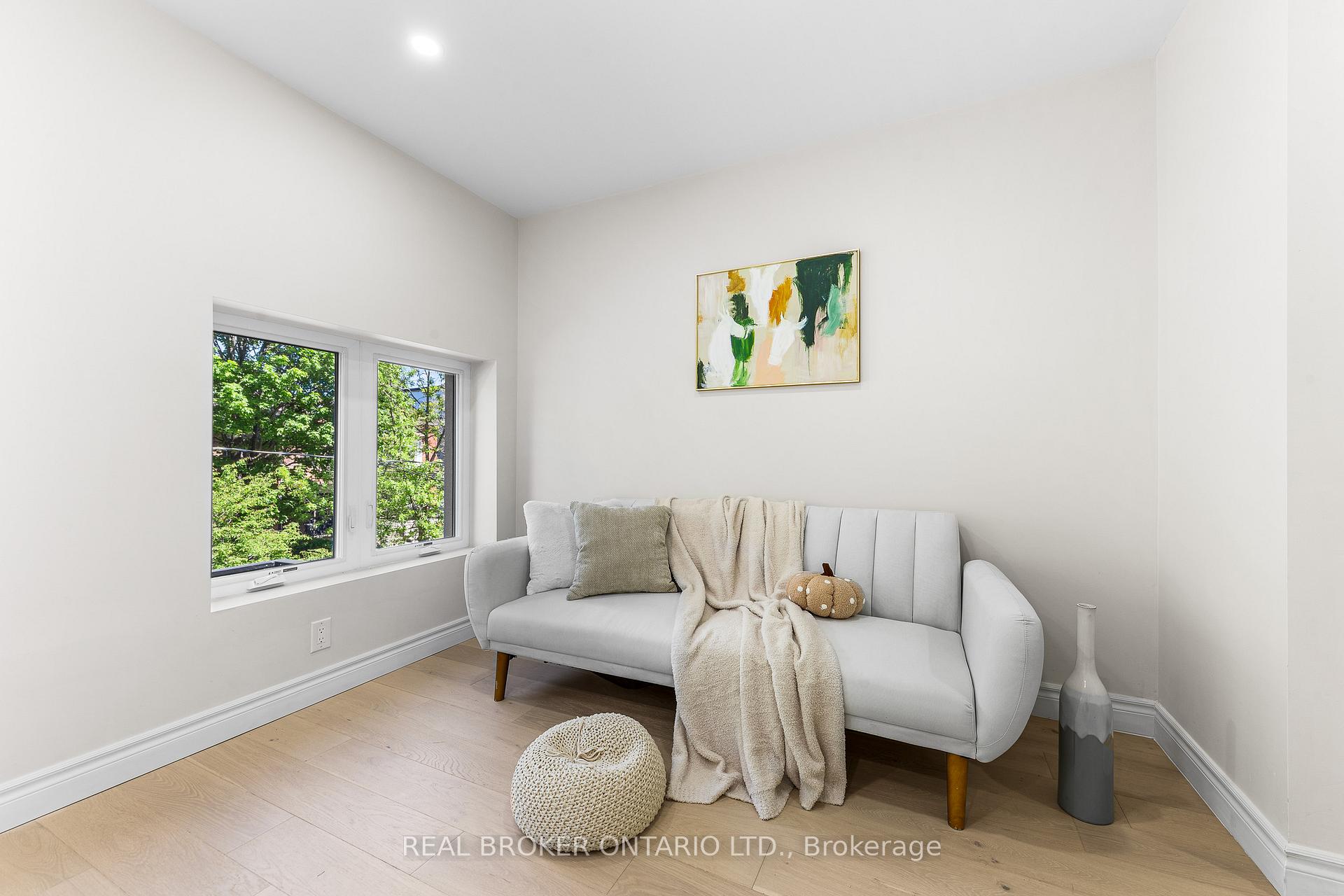 Photo 30 of 806 Gladstone Avenue, Toronto, Dovercourt-Wallace Emerson-Junction — HOMEH