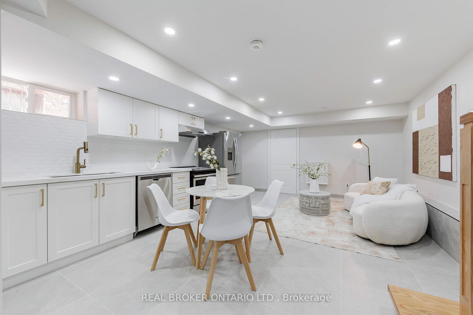Photo 35 of 806 Gladstone Avenue, Toronto, Dovercourt-Wallace Emerson-Junction — HOMEH