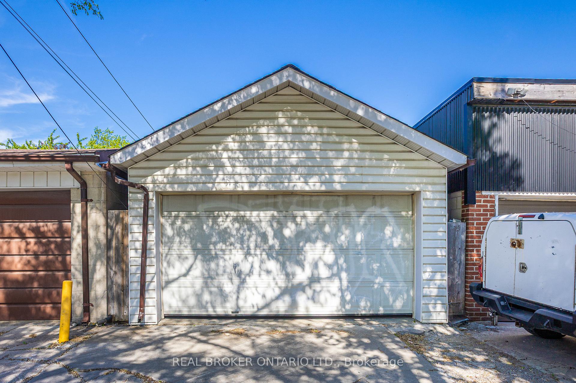 Photo 44 of 806 Gladstone Avenue, Toronto, Dovercourt-Wallace Emerson-Junction — HOMEH