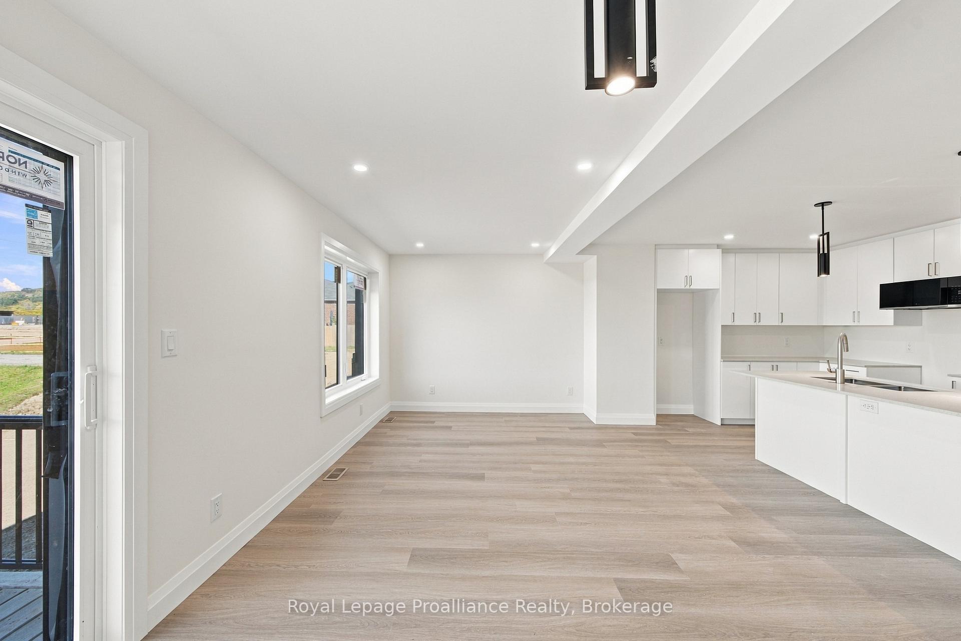 Photo 15 of 6 Ambrosia Way, Brighton — HOMEH