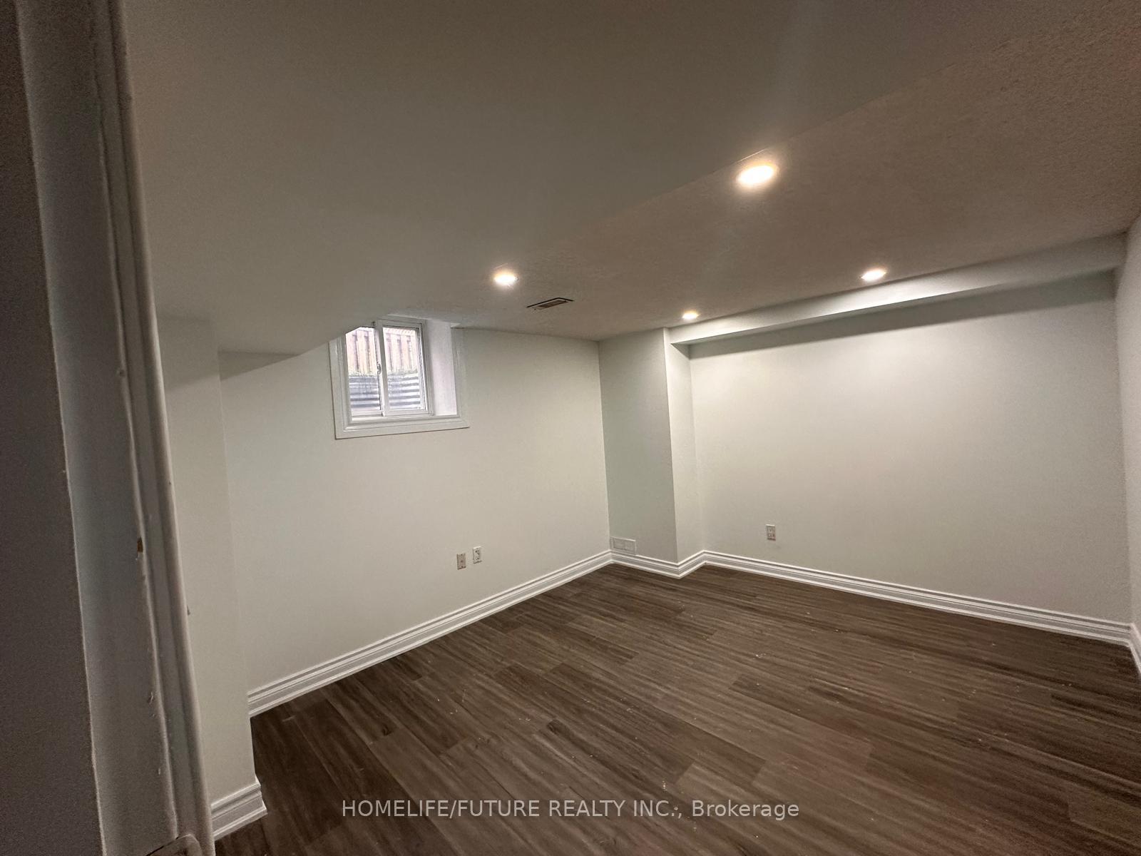 Photo 8 of Unit Bsmt, 39 Jordana Drive, Markham, Middlefield — HOMEH