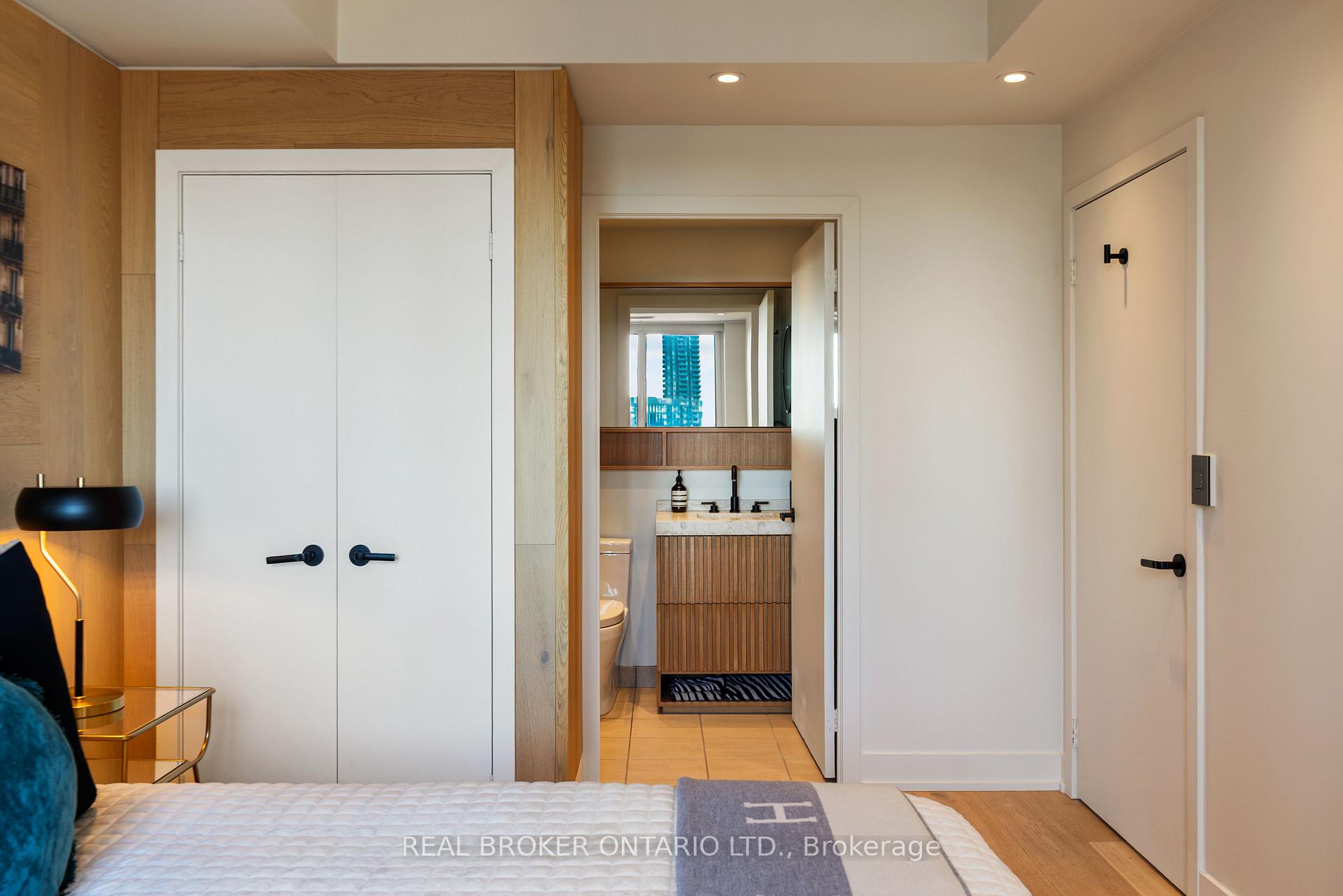 Photo 19 of Unit 1604, 168 King Street E, Toronto, Moss Park — HOMEH