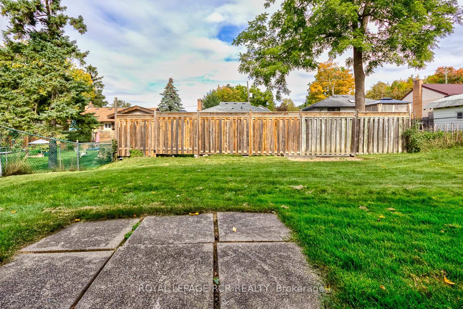 Photo 30 of 115 Meadowvale Court, Caledon, Bolton East — HOMEH