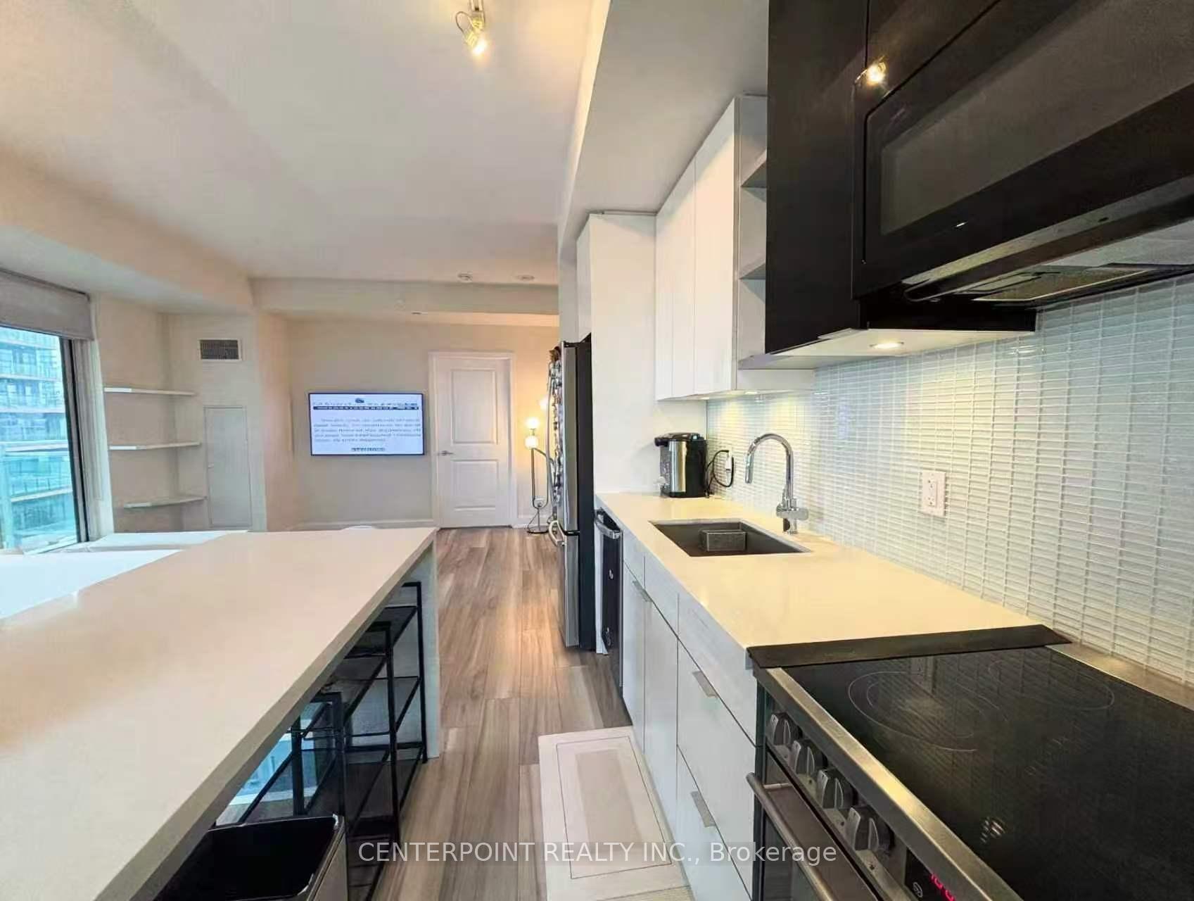 Photo 6 of Unit 810, 33 Shore Breeze Drive, Etobicoke, Mimico — HOMEH