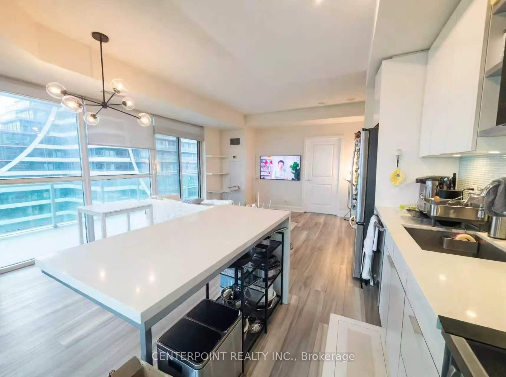 Photo 11 of Unit 810, 33 Shore Breeze Drive, Etobicoke, Mimico — HOMEH