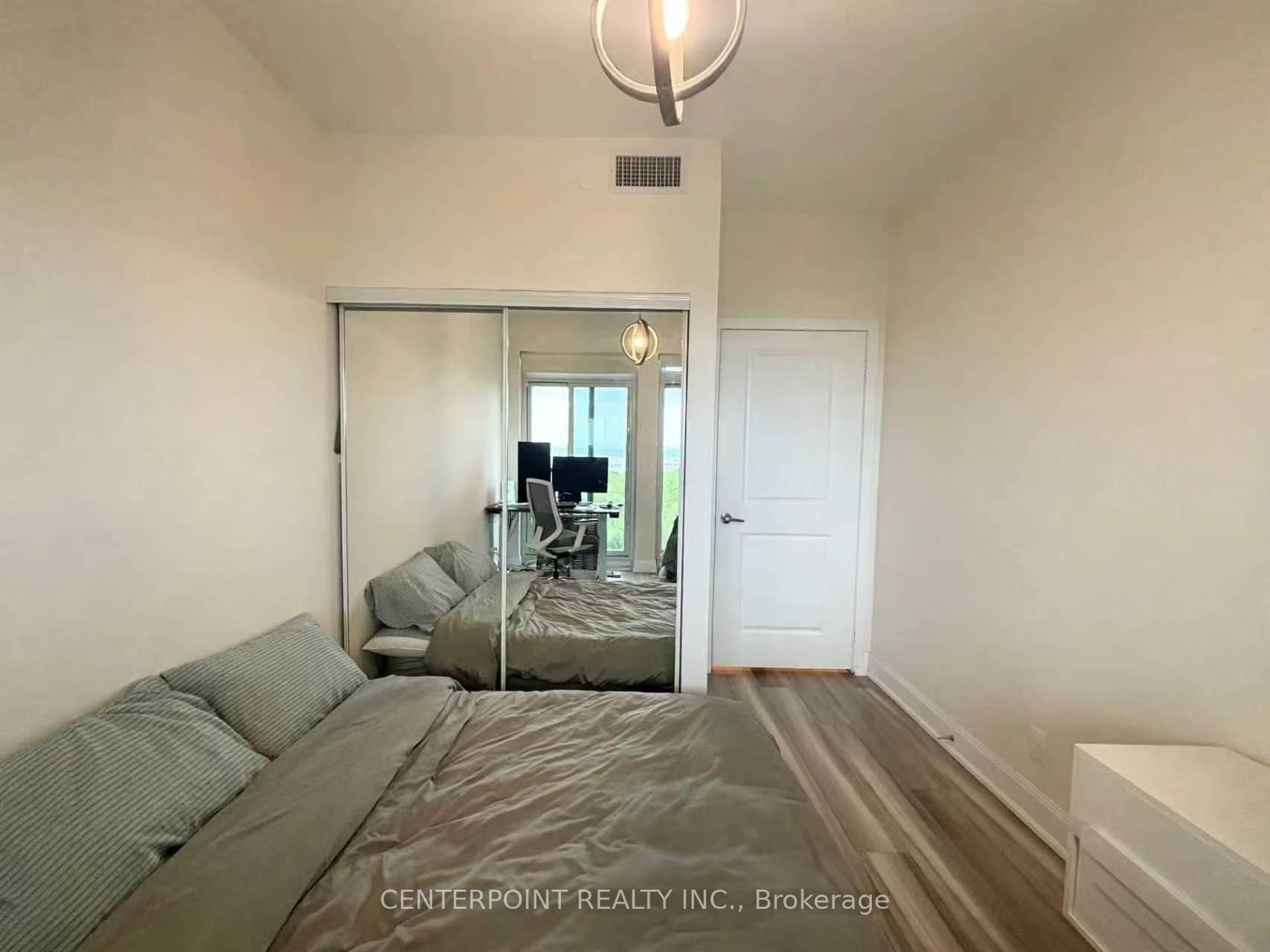 Photo 17 of Unit 810, 33 Shore Breeze Drive, Etobicoke, Mimico — HOMEH