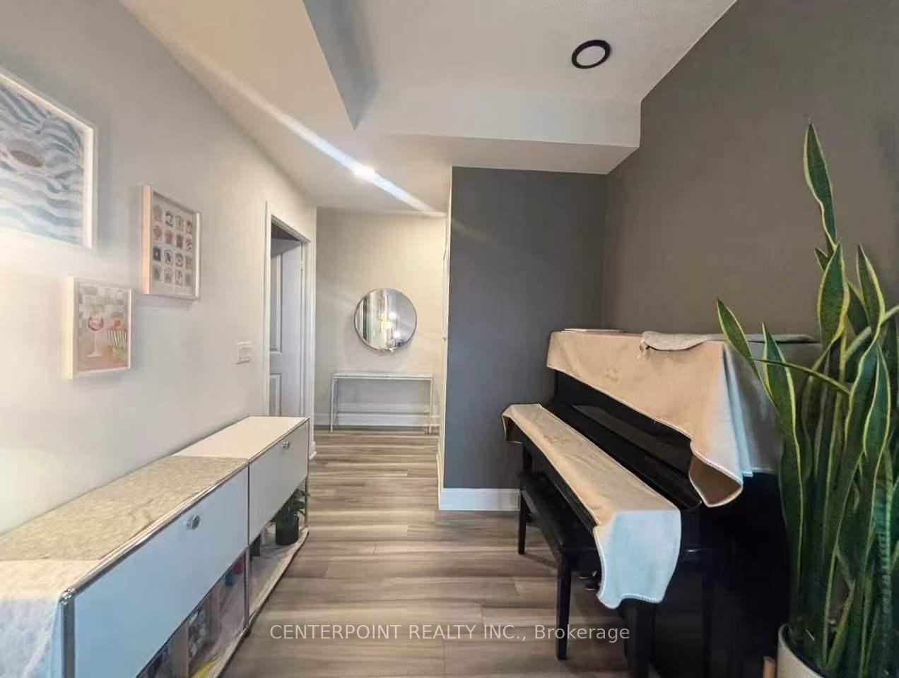 Photo 29 of Unit 810, 33 Shore Breeze Drive, Etobicoke, Mimico — HOMEH