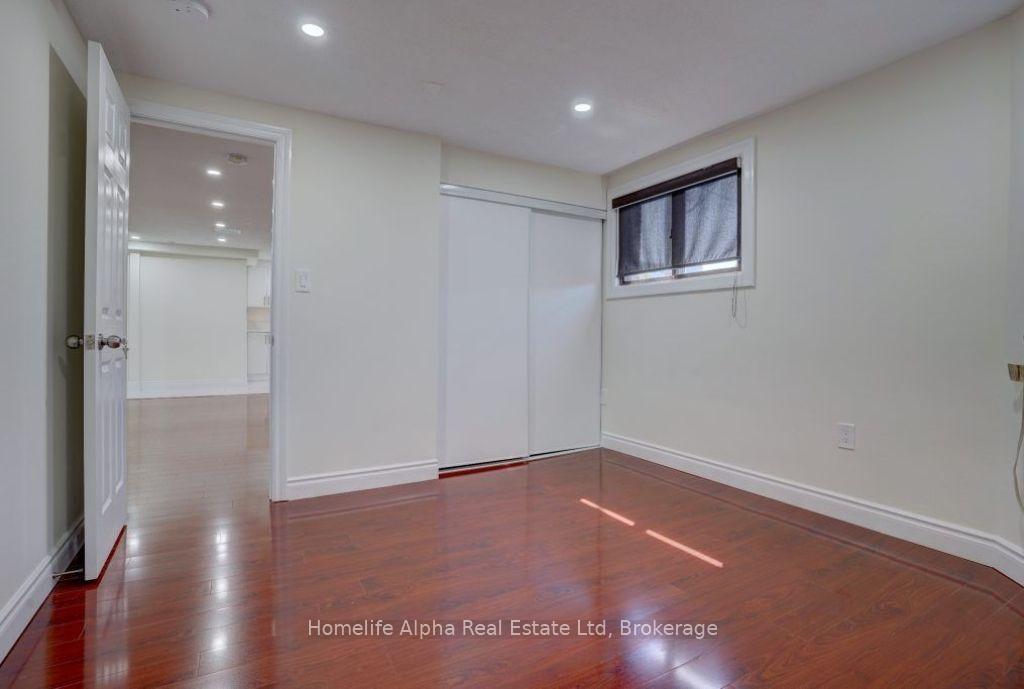 Photo 6 of Unit Upper B, 92 Bond Street, Oshawa, O'Neill — HOMEH