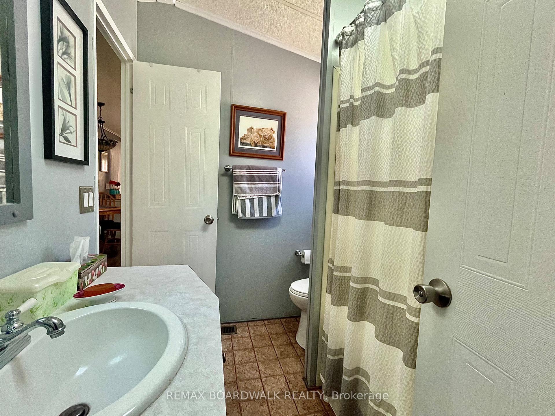 Photo 8 of 1 Mireille Pvt, Ottawa, Remainder of Stittsville & Area — HOMEH