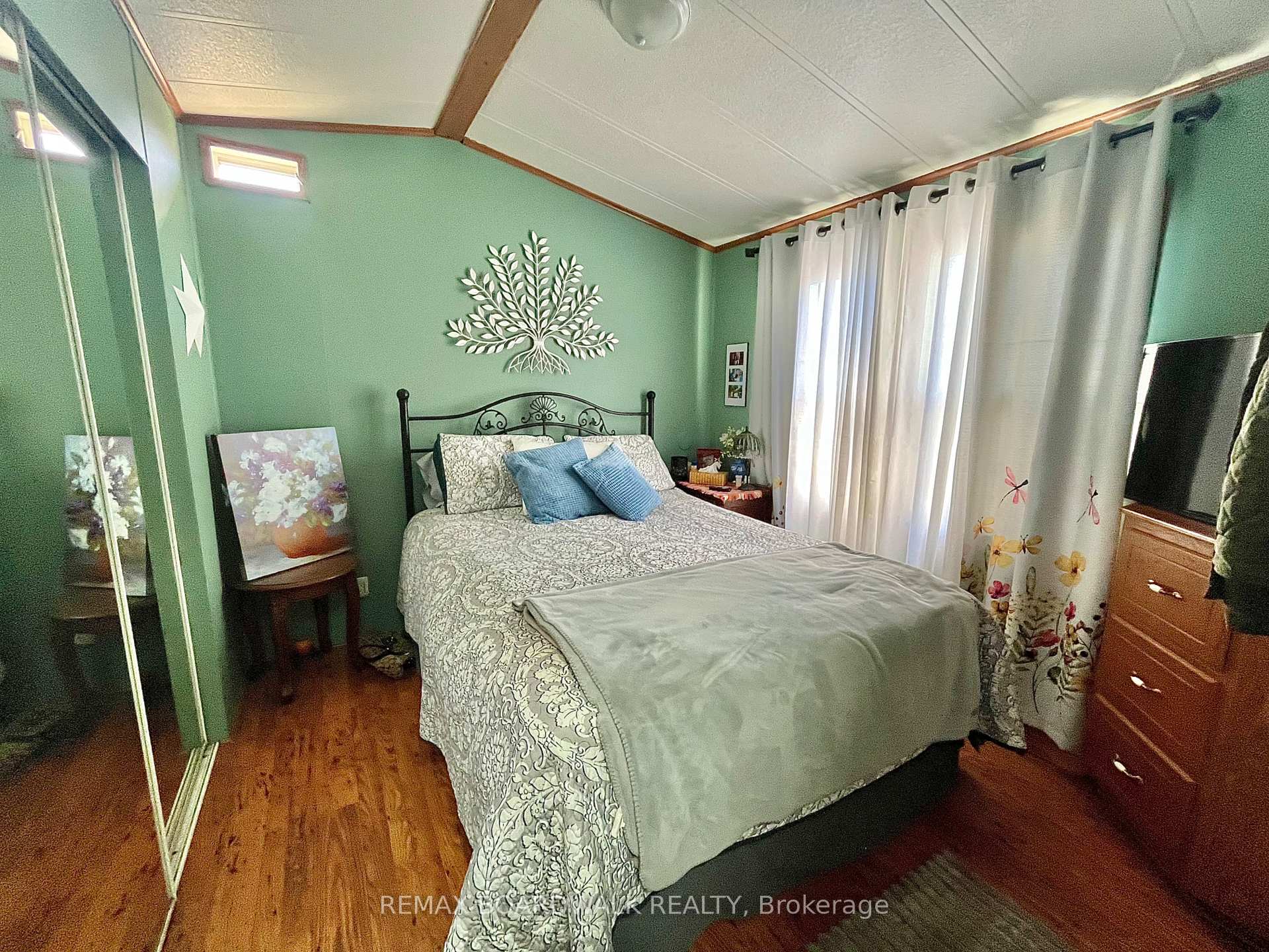 Photo 9 of 1 Mireille Pvt, Ottawa, Remainder of Stittsville & Area — HOMEH