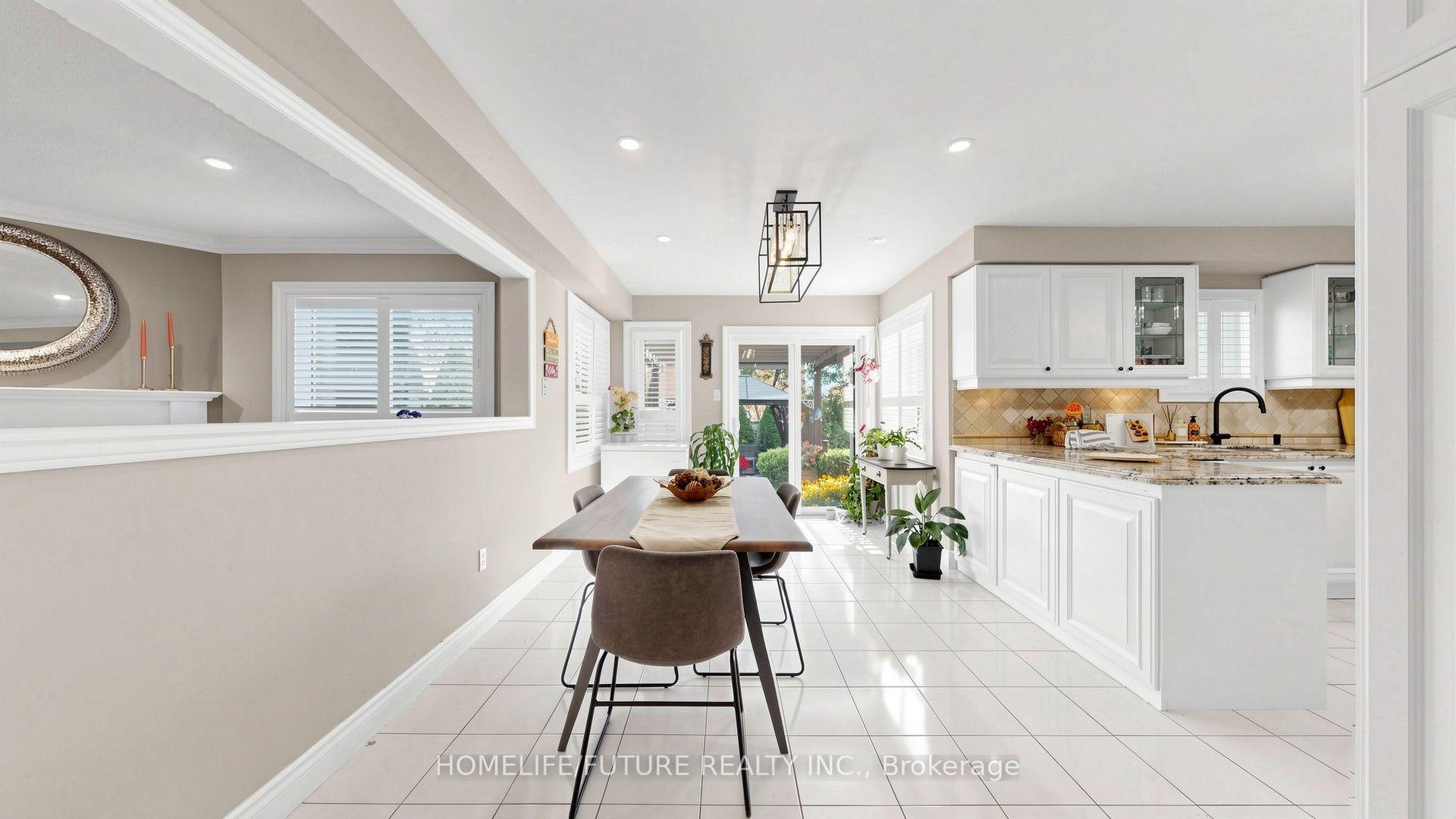 Photo 17 of 90 Bedell Crescent, Whitby, Rolling Acres — HOMEH