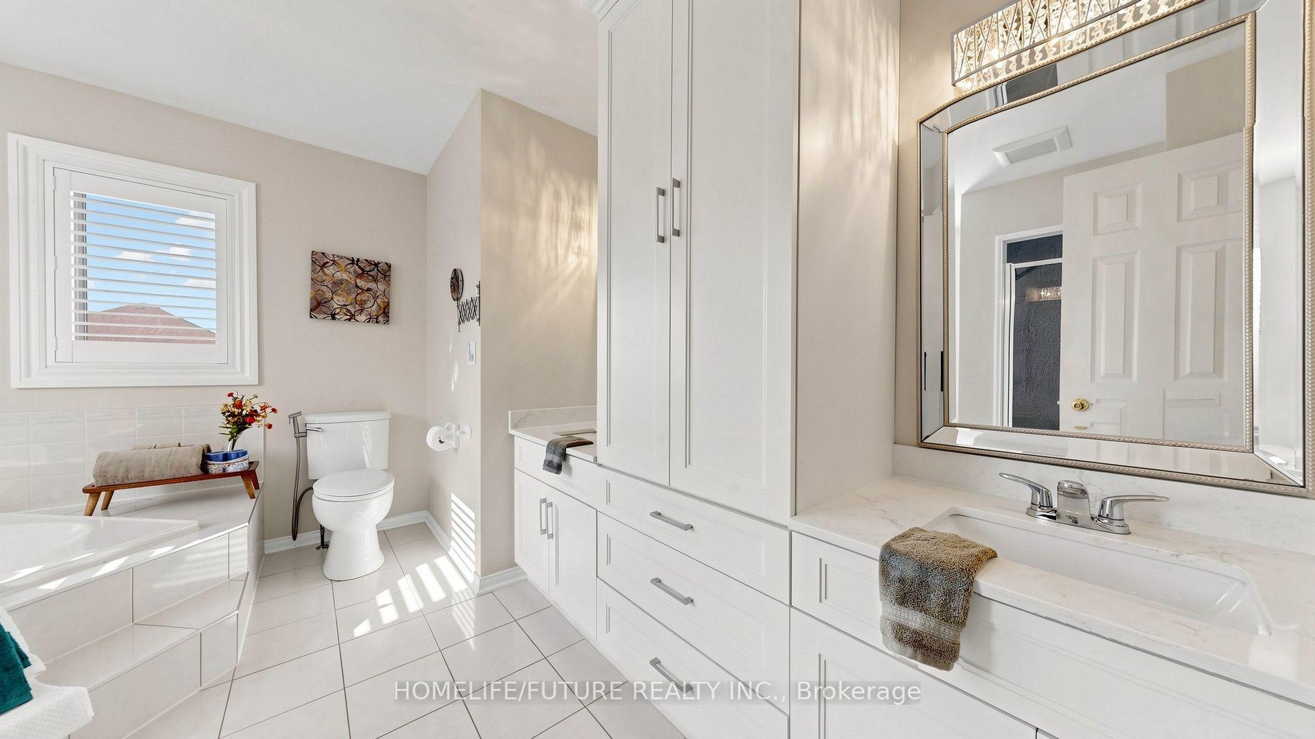Photo 28 of 90 Bedell Crescent, Whitby, Rolling Acres — HOMEH