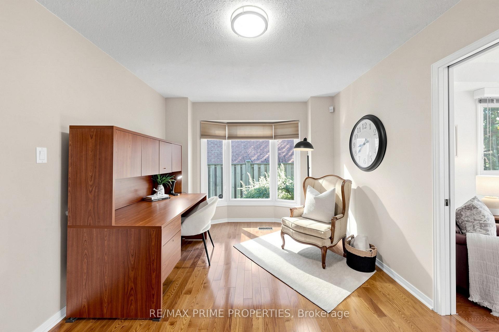 Photo 13 of 105 Tilman Circle, Markham, Markham Village — HOMEH