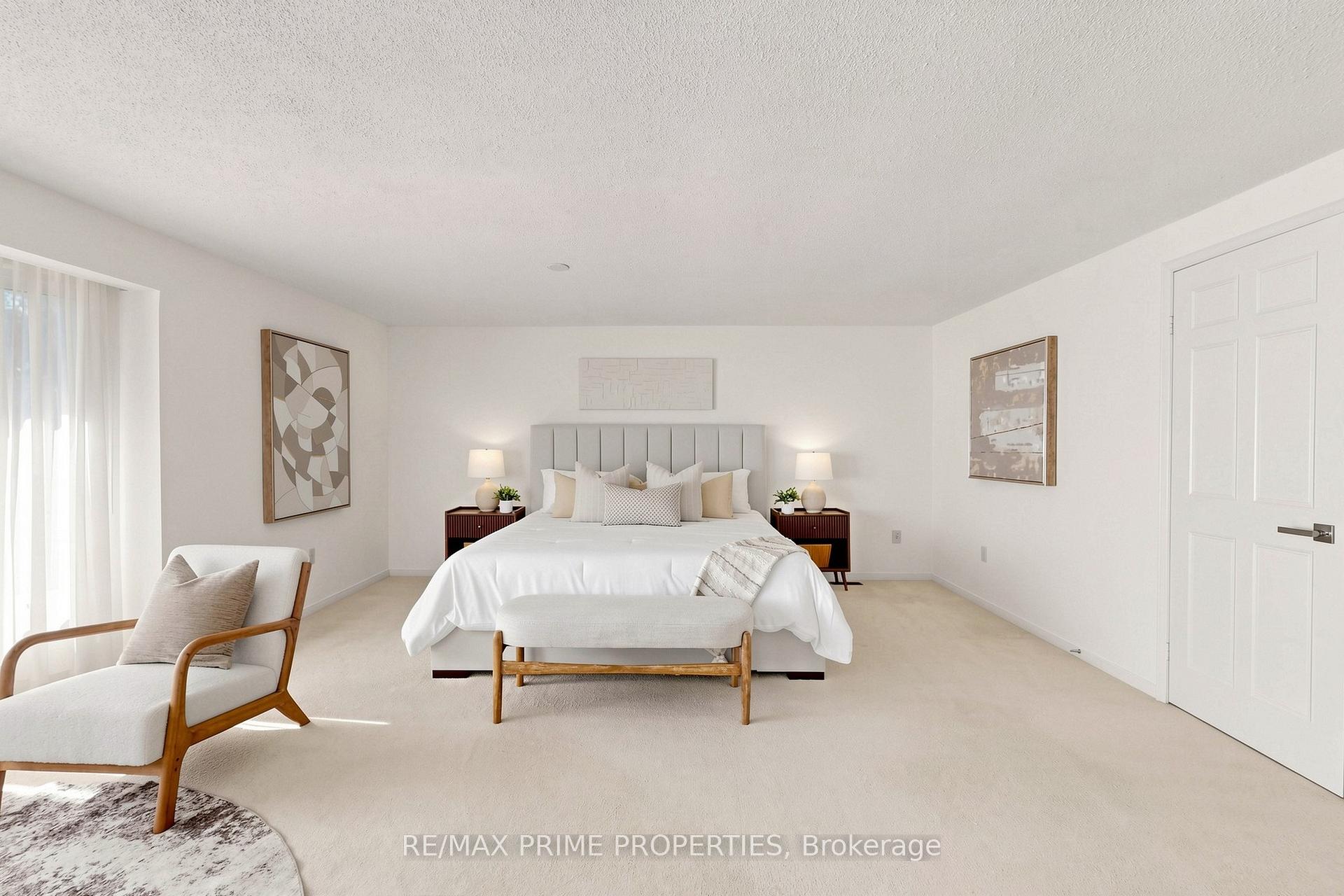 Photo 24 of 105 Tilman Circle, Markham, Markham Village — HOMEH
