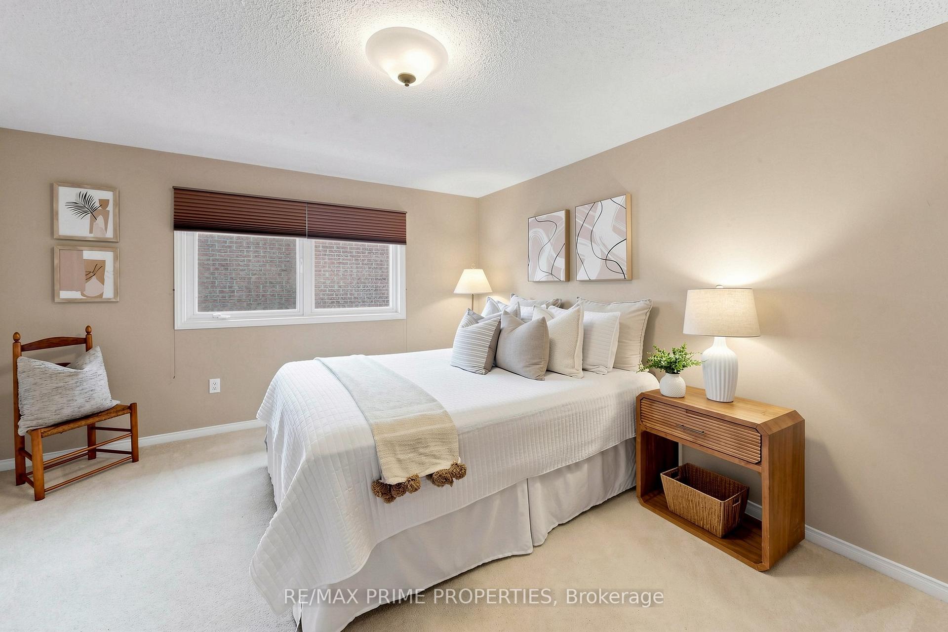 Photo 29 of 105 Tilman Circle, Markham, Markham Village — HOMEH
