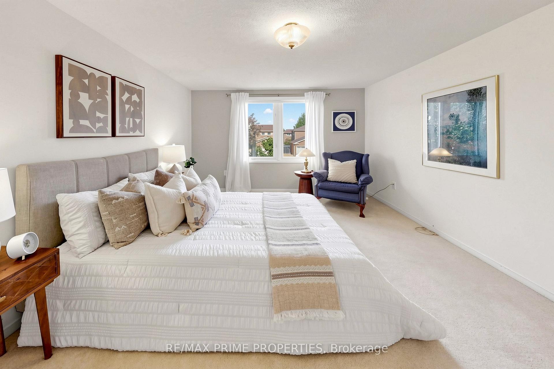 Photo 36 of 105 Tilman Circle, Markham, Markham Village — HOMEH