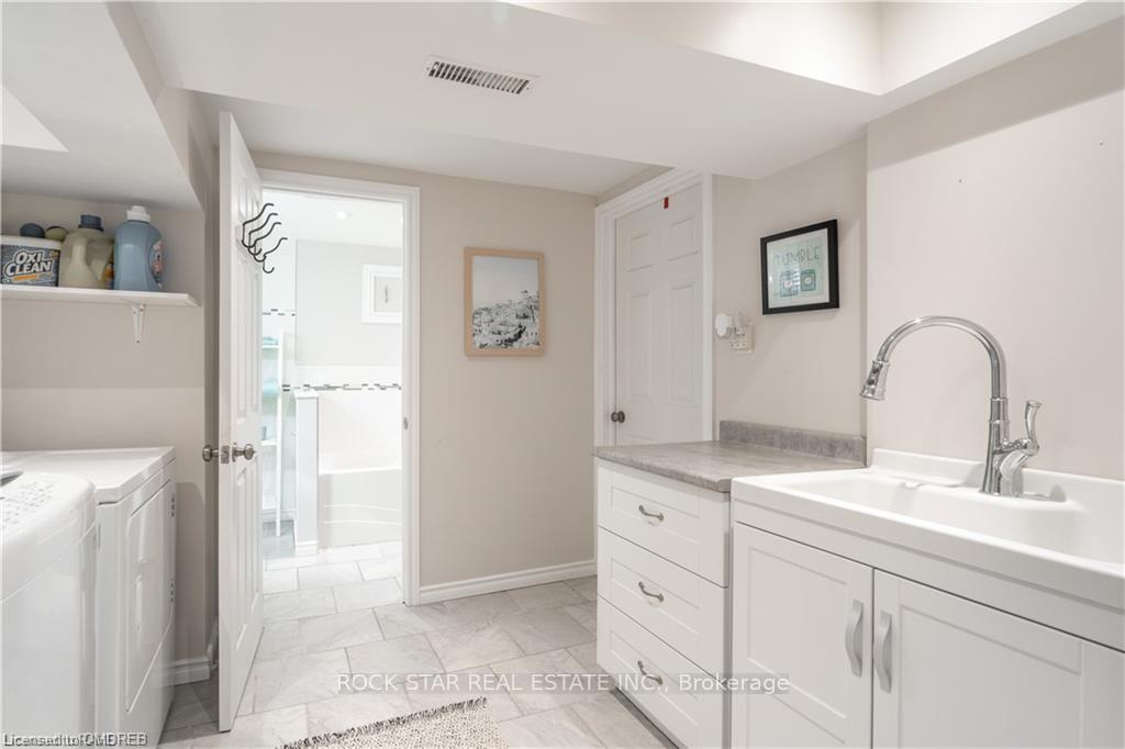 Photo 21 of 22 Fernwood Crescent, Hamilton, Hampton Heights — HOMEH