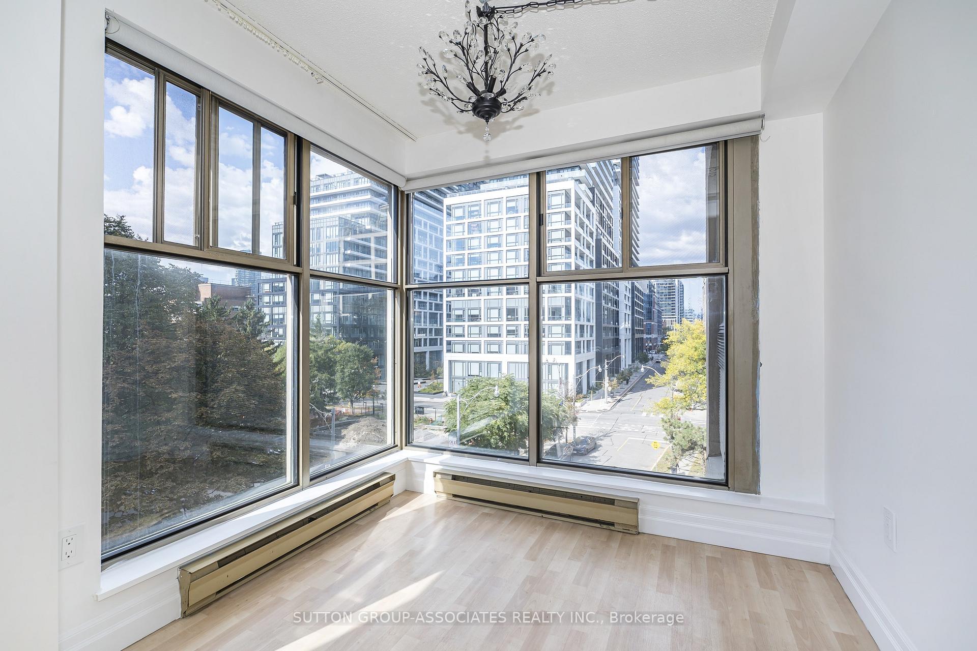 Photo 8 of Unit 501, 65 Scadding Avenue, Toronto, Waterfront Communities — HOMEH