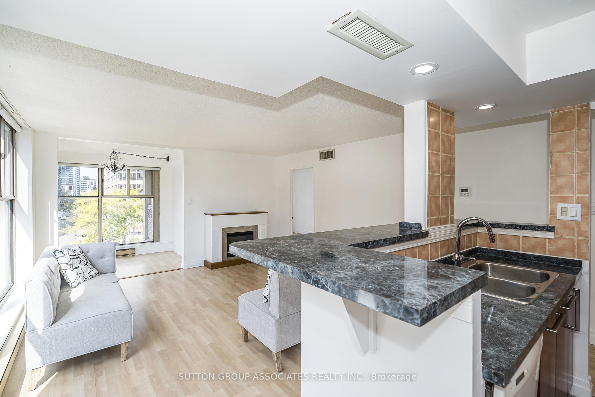 Photo 15 of Unit 501, 65 Scadding Avenue, Toronto, Waterfront Communities — HOMEH