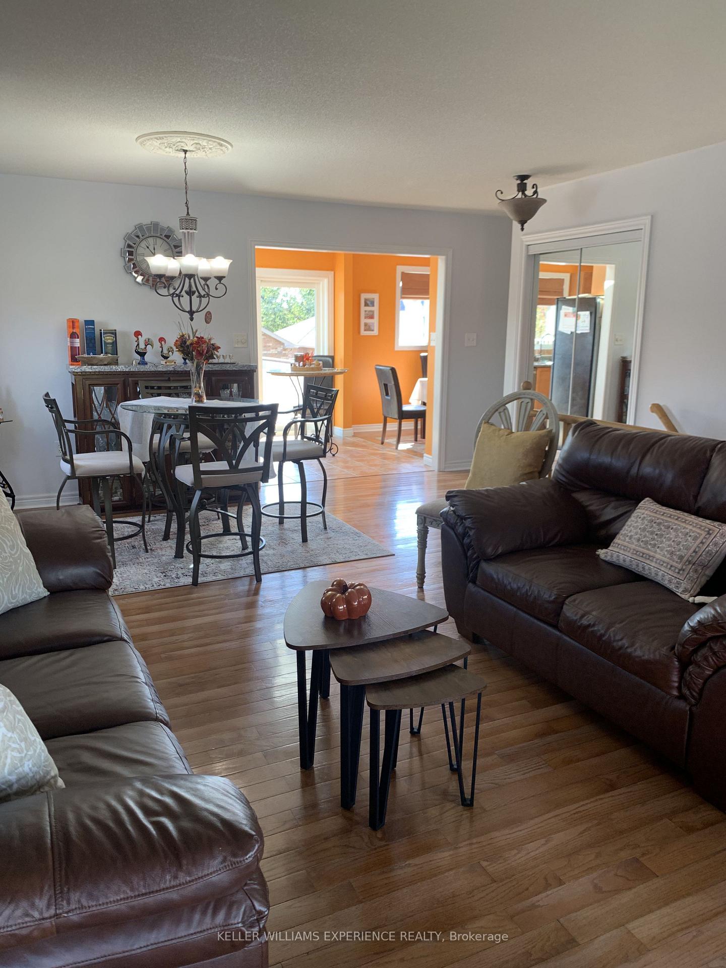 Photo 6 of Unit Upper Level, 59 Nicklaus Drive, Barrie, East Bayfield — HOMEH