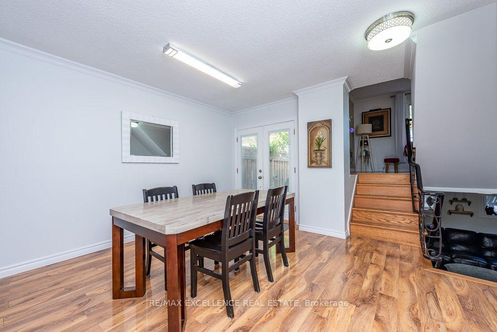Photo 4 of 41 Trewartha Crescent, Brampton, Heart Lake West — HOMEH