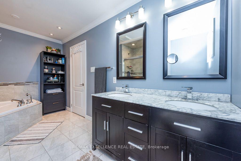 Photo 11 of 41 Trewartha Crescent, Brampton, Heart Lake West — HOMEH