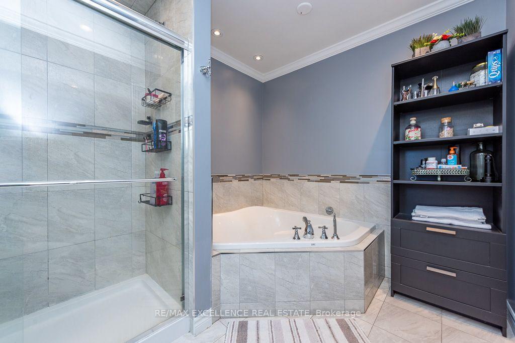 Photo 14 of 41 Trewartha Crescent, Brampton, Heart Lake West — HOMEH