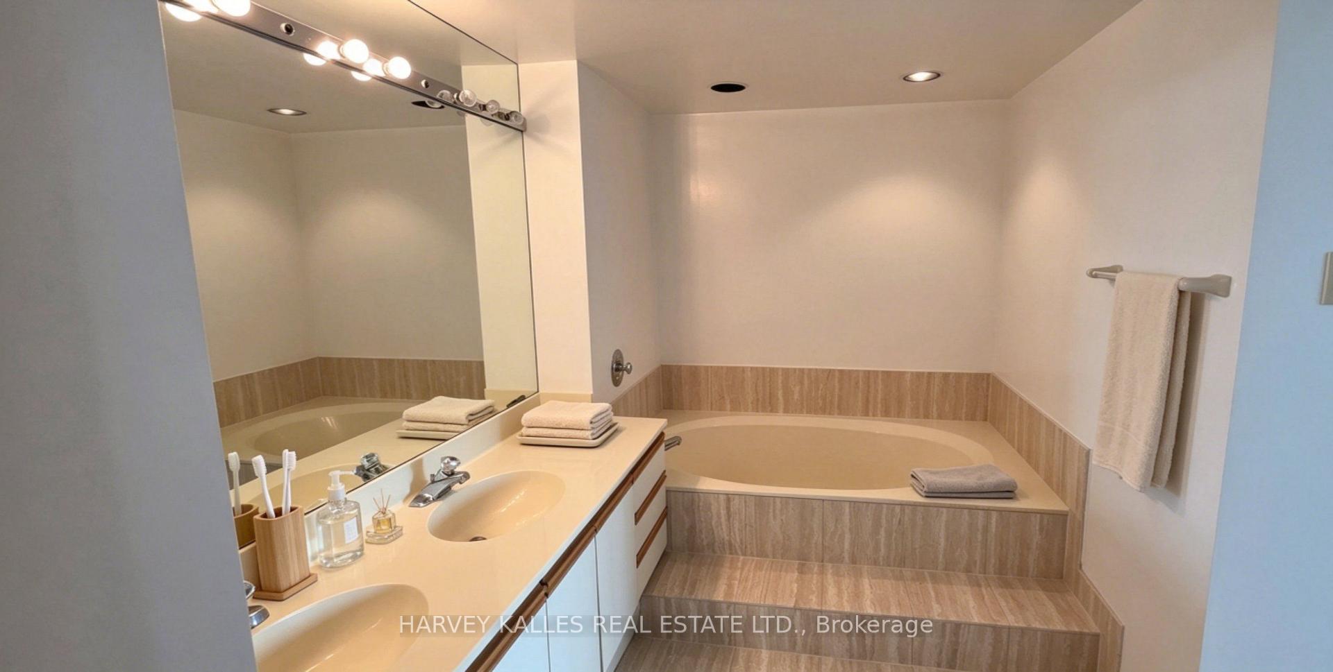 Photo 9 of Unit 2003, 65 Spring Garden Avenue, North York, Willowdale East — HOMEH