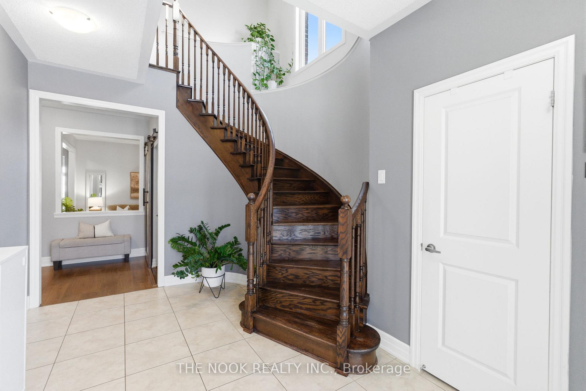 Photo 5 of 2507 Standardbred Drive, Oshawa, Windfields — HOMEH