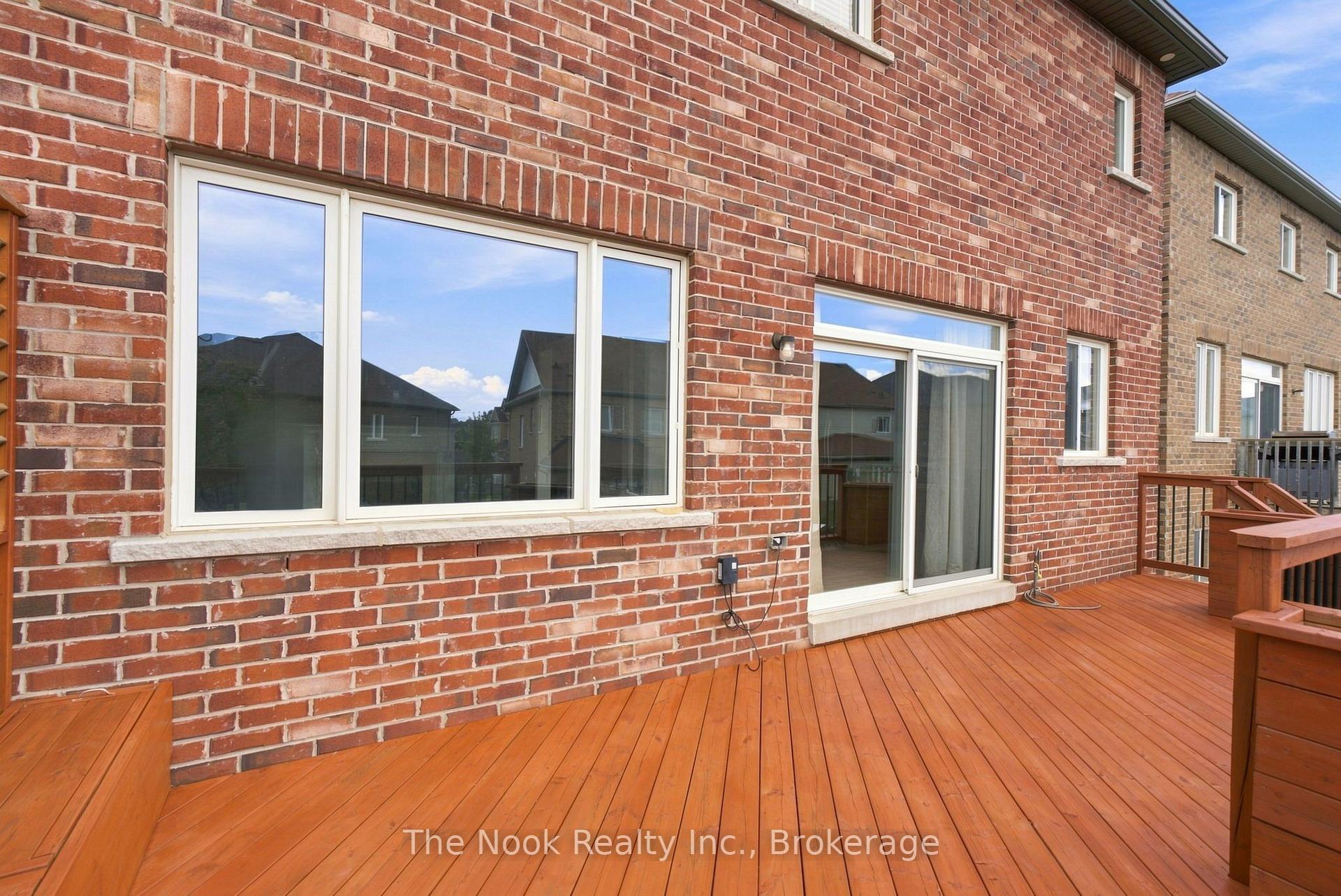 Photo 44 of 2507 Standardbred Drive, Oshawa, Windfields — HOMEH